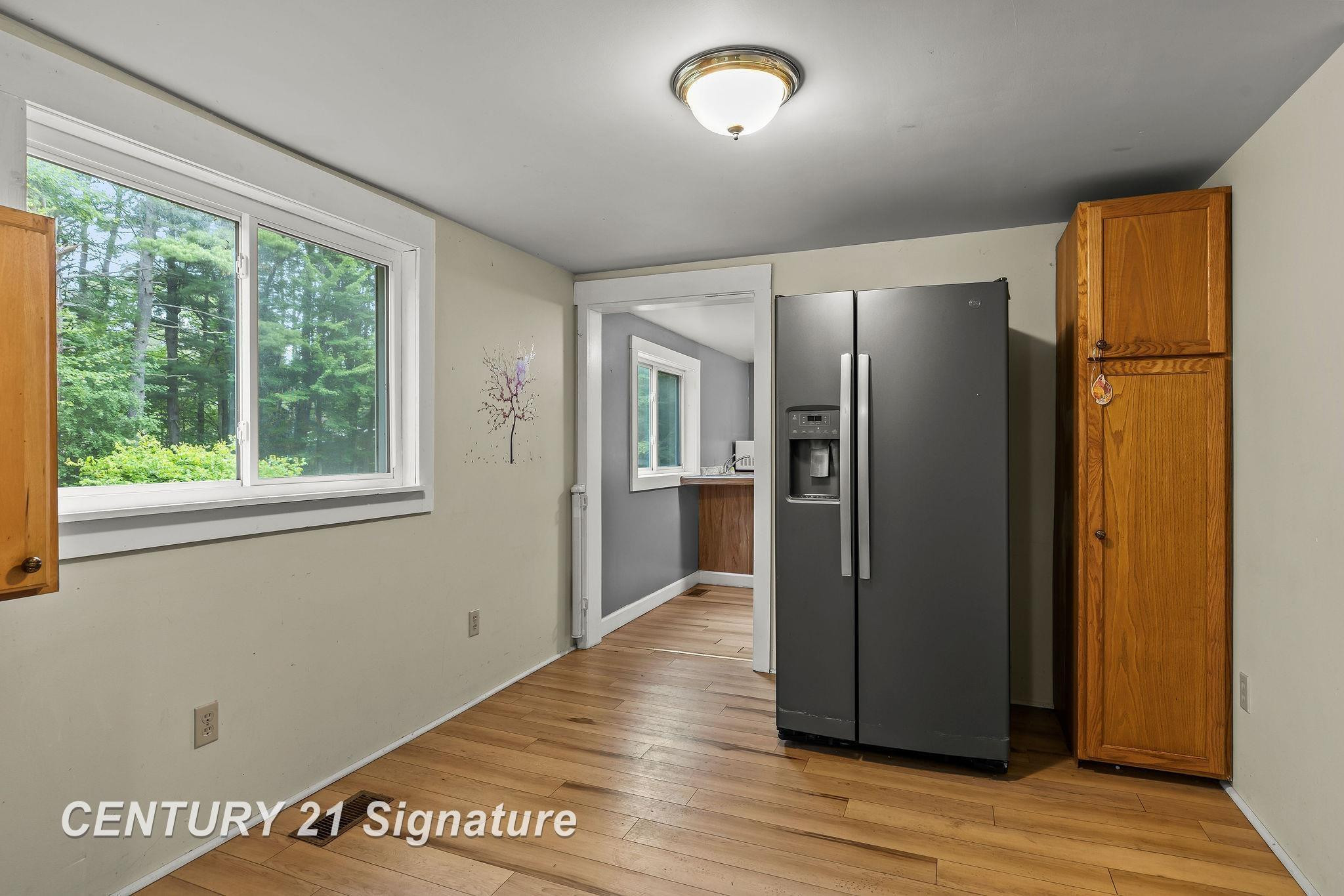 537 S Woodcock Road, Midland, MI — Photo 17
