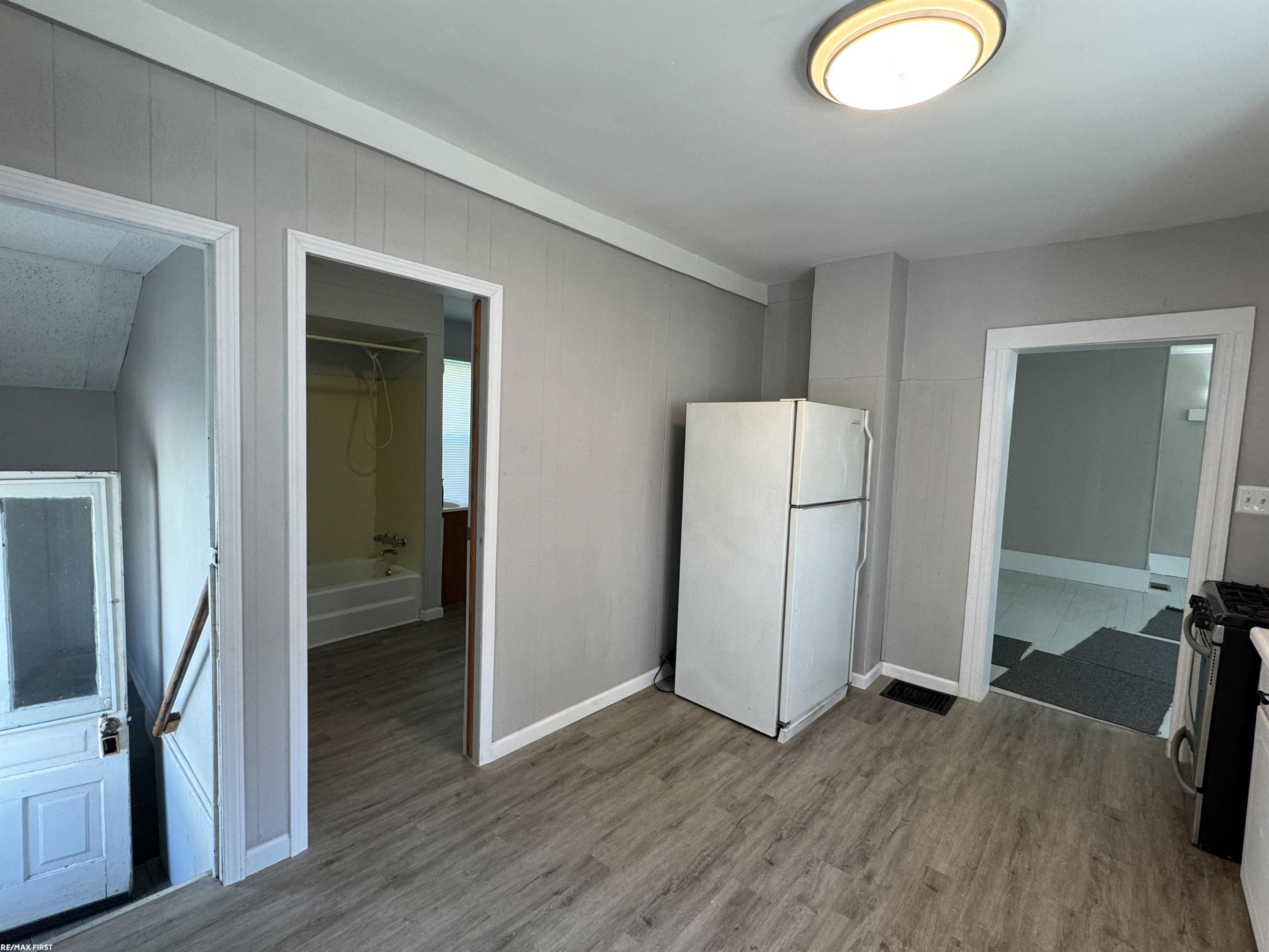 19 Washington Street, Mount Clemens, MI 48043 — Photo 28