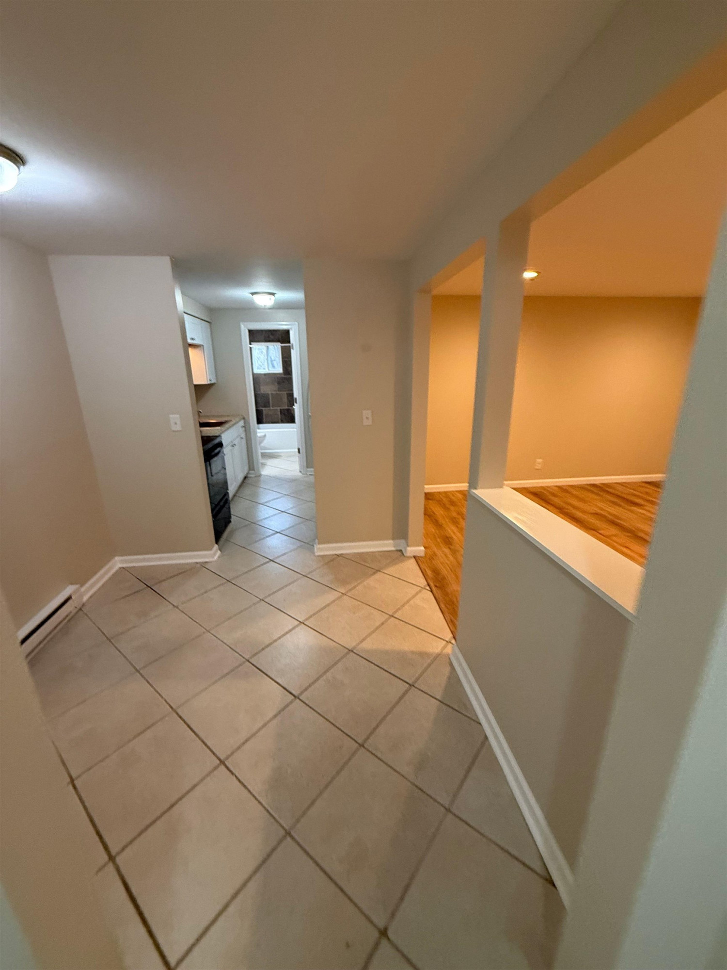 5247 Harold #1 Drive, Unit #1, Flushing, MI 48433 — Photo 2