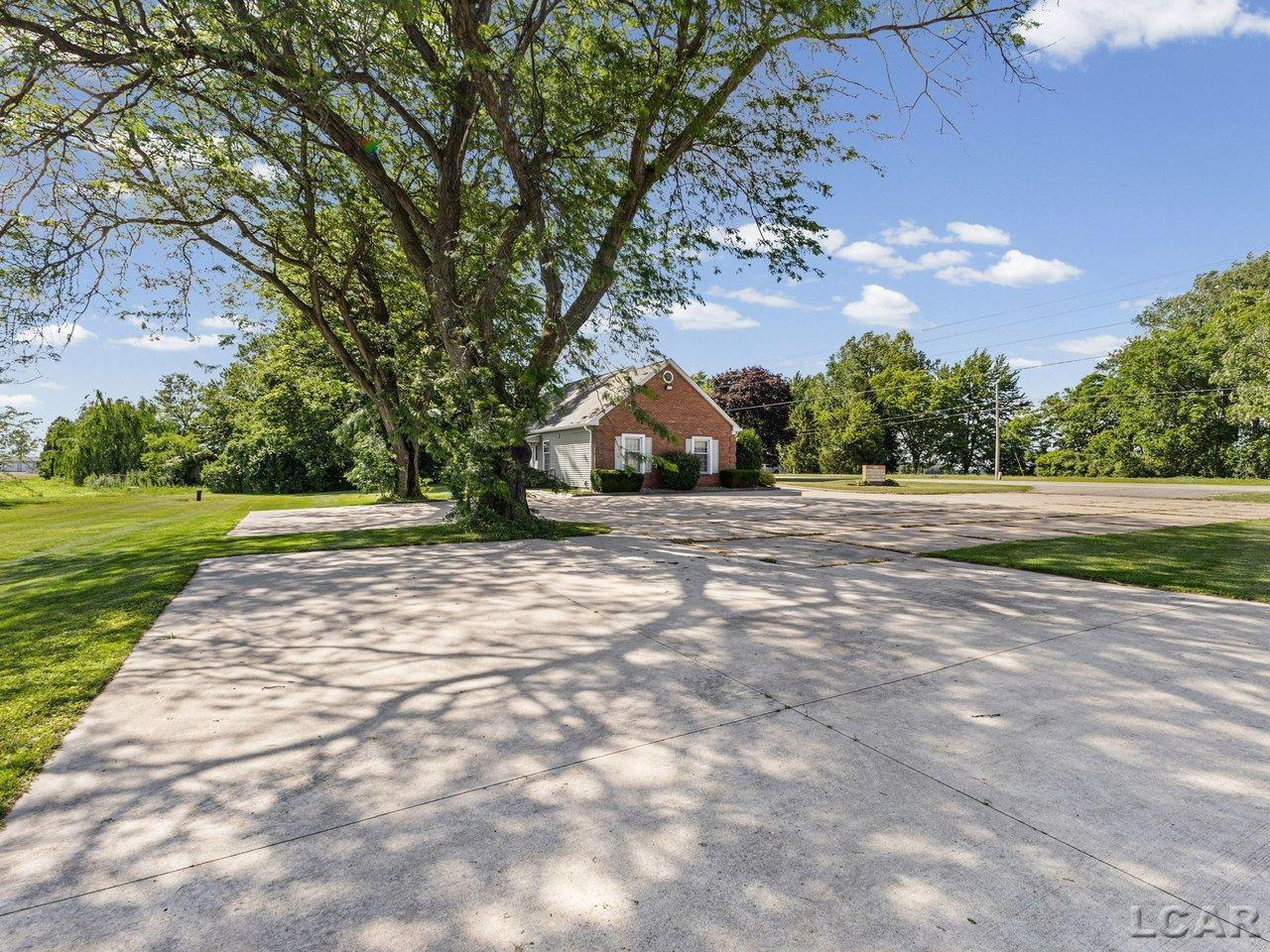 8651 E U.S. 223 Highway, Blissfield, MI 49228 — Photo 2