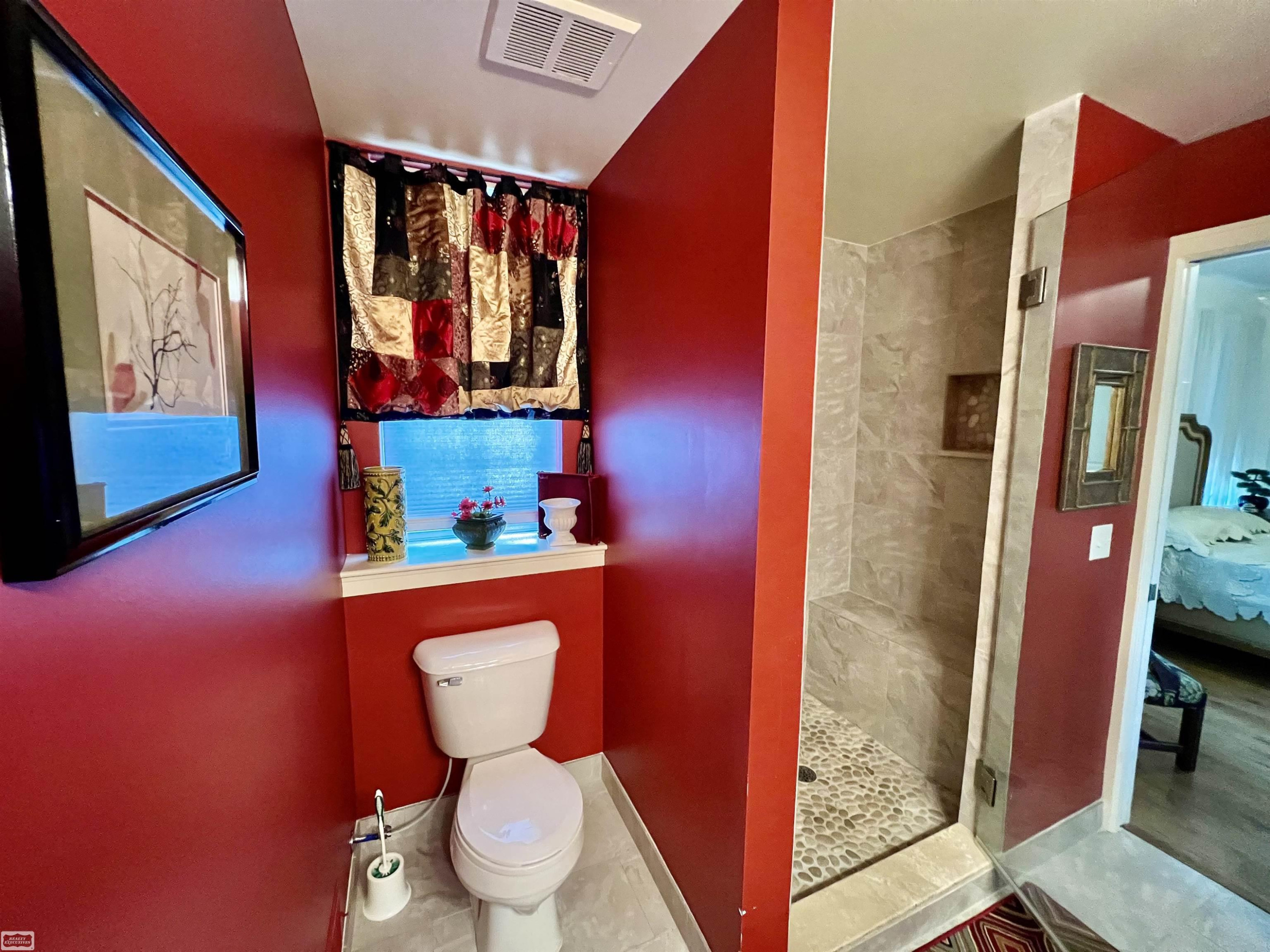5656 Flagstaff Pines Drive, 402, Shelby Twp, MI 48317 — Photo 17