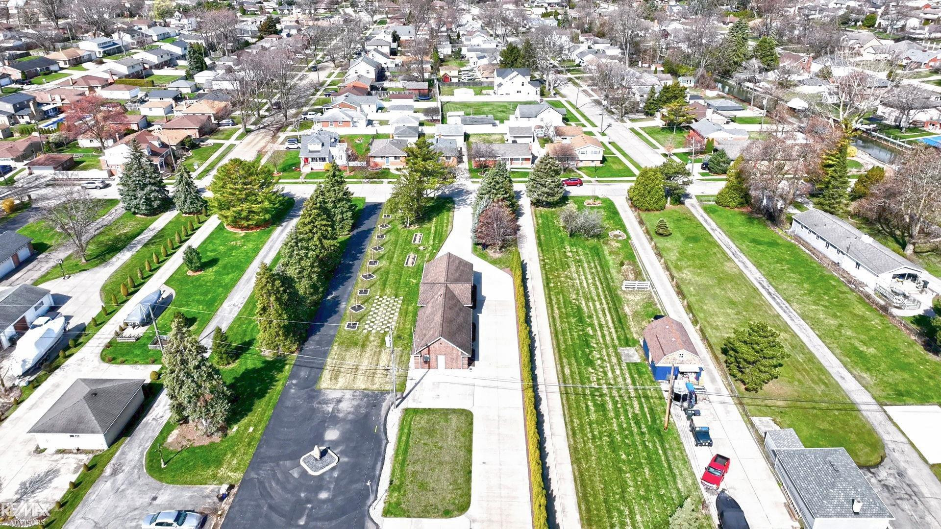 26918 Koerber Street, Saint Clair Shores, MI 48081 — Photo 58