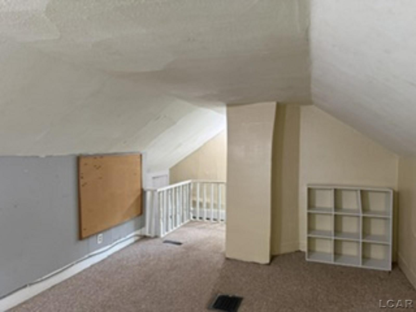 907 Bristol Street, Adrian, MI 49221 — Photo 13