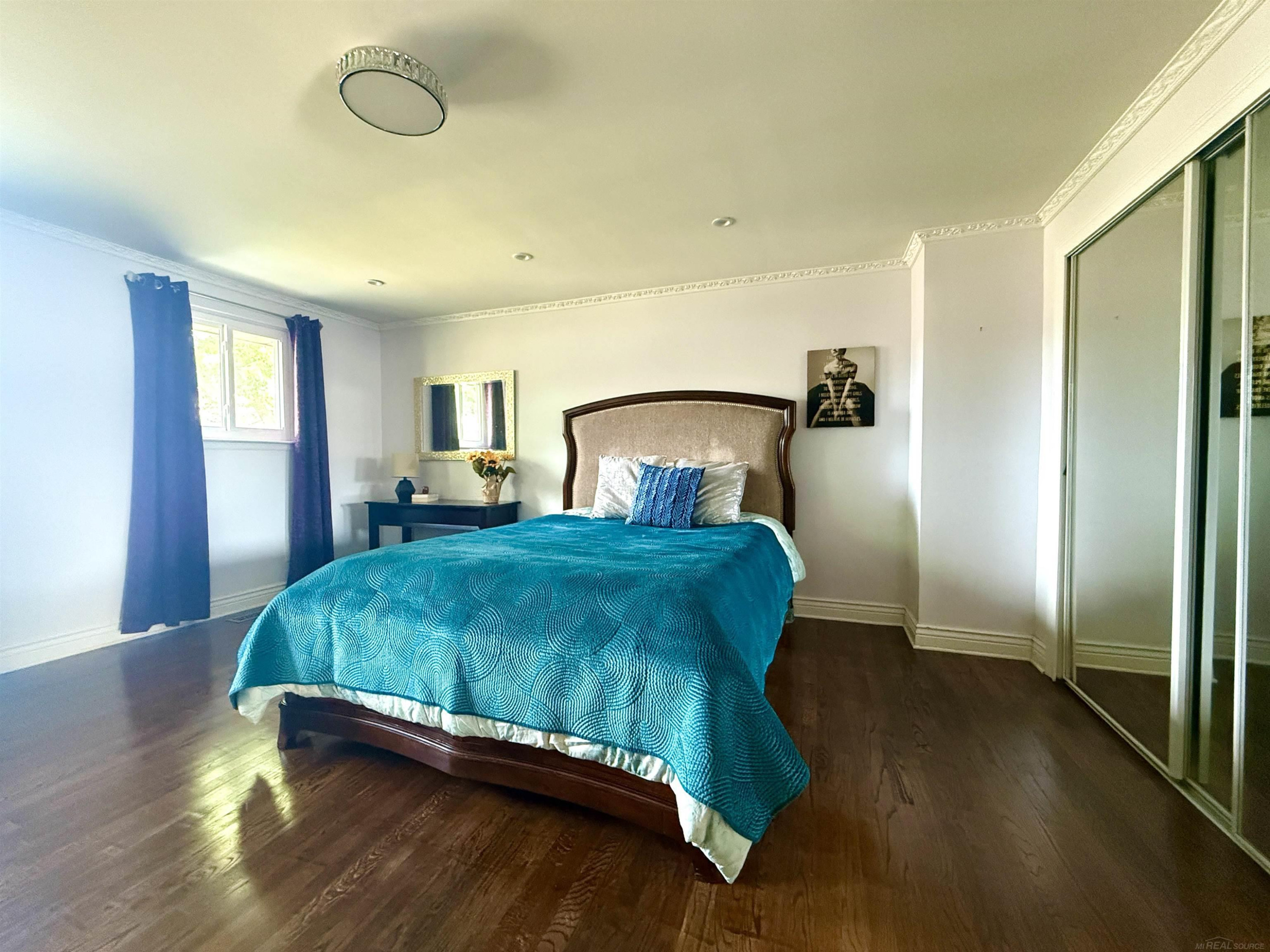 8401 Eighteen Mile Road, # 20, Sterling Heights, MI 48313 — Photo 17