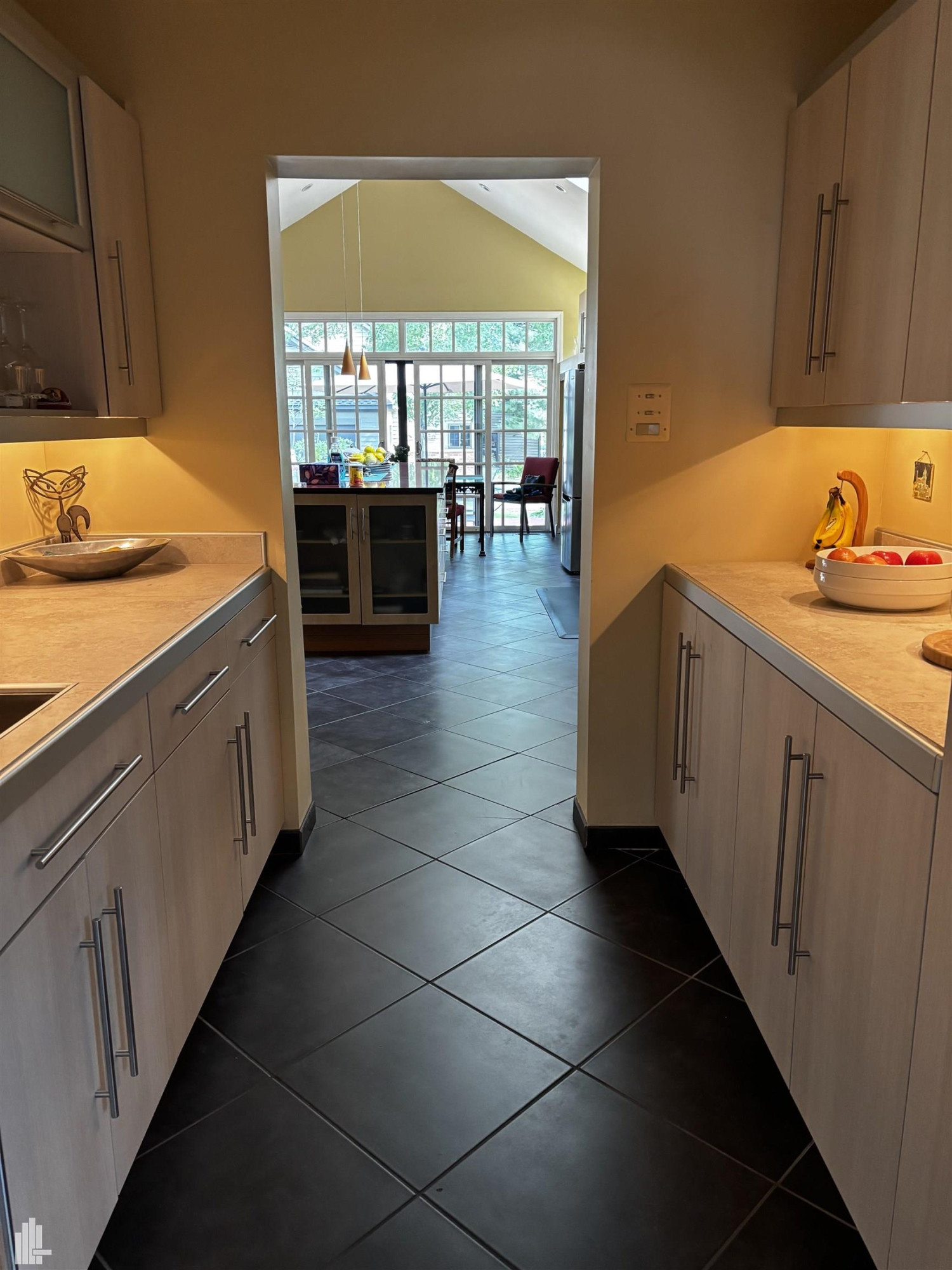 762 W Oakridge, Ferndale, MI 48220 — Photo 17
