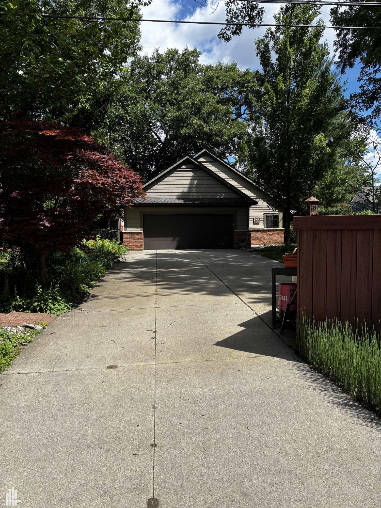 762 W Oakridge, Ferndale, MI 48220 — Photo 44