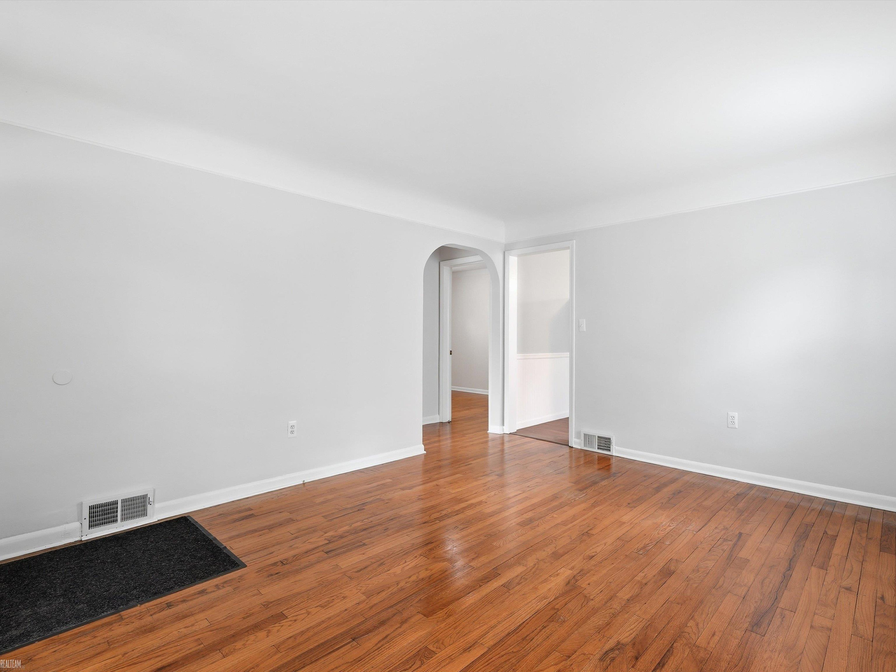 660 E Marshall Street, Ferndale, MI 48220 — Photo 5