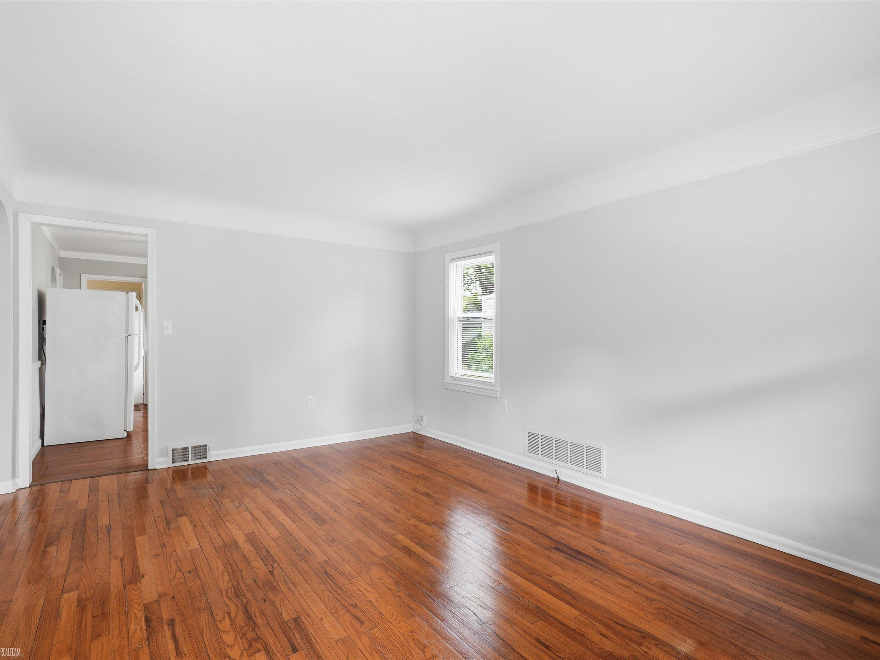 660 E Marshall Street, Ferndale, MI 48220 — Photo 6