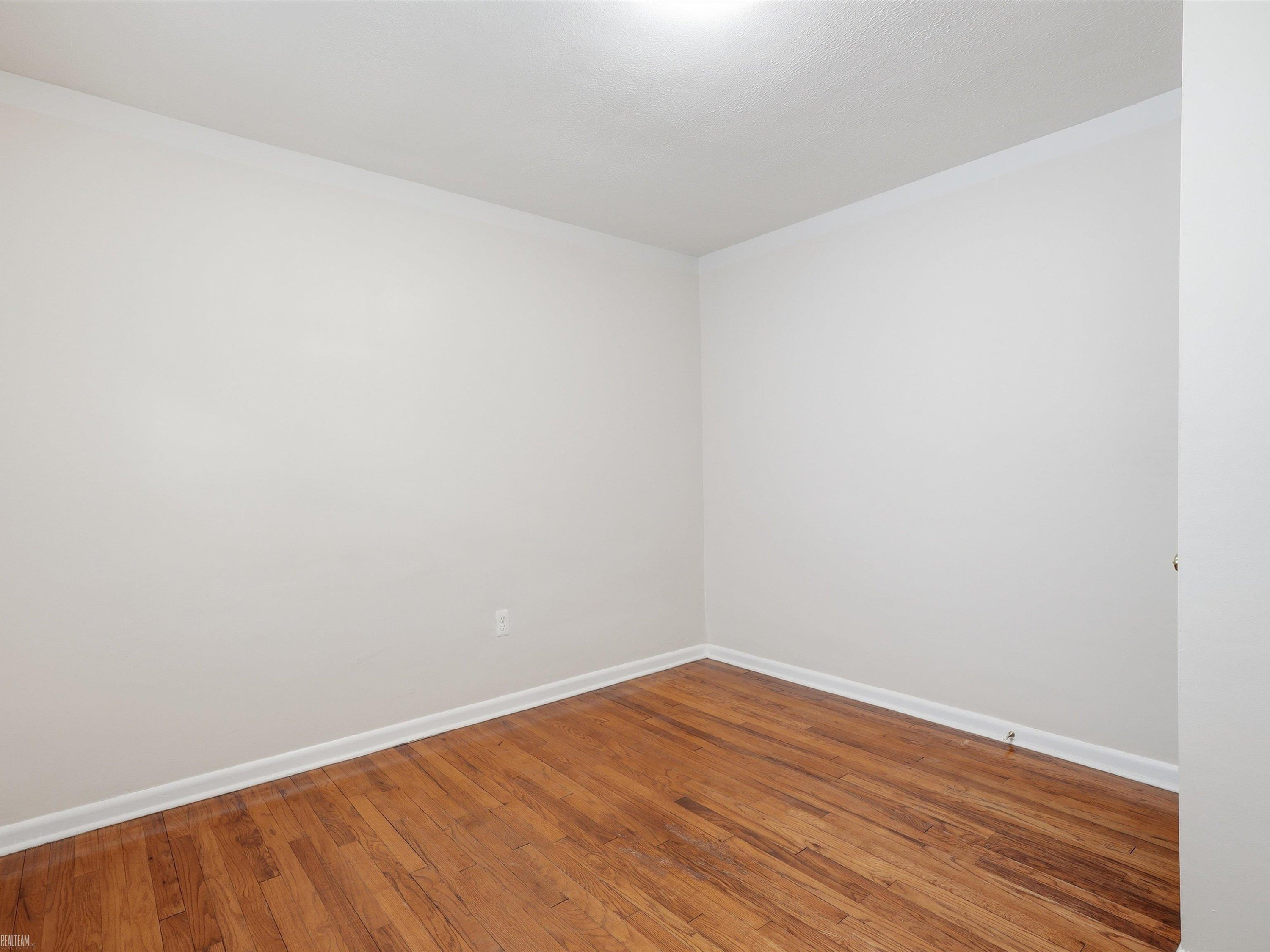 660 E Marshall Street, Ferndale, MI 48220 — Photo 15