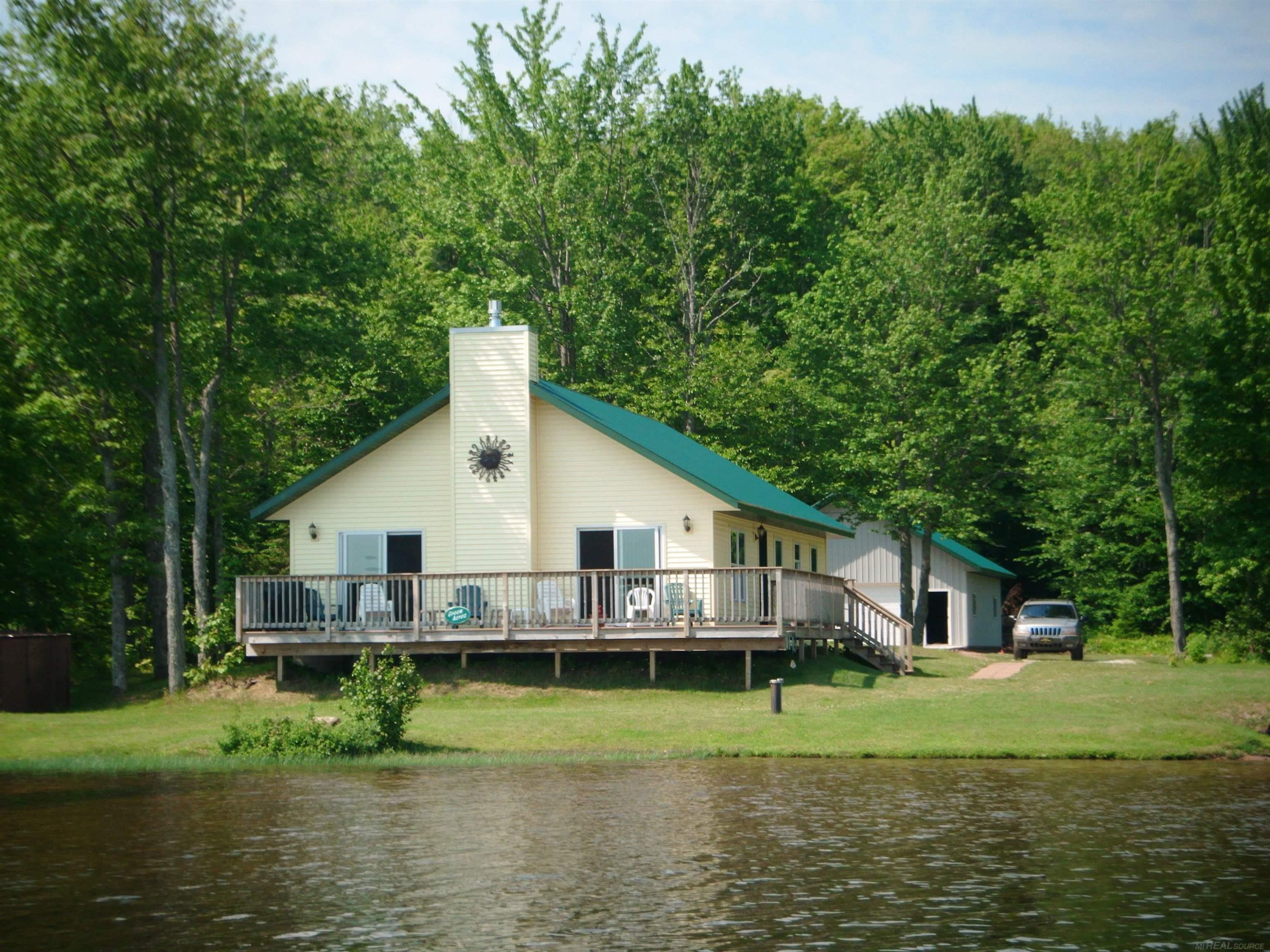 7840 Twin Lakes Road, MI 49965 — Photo 4