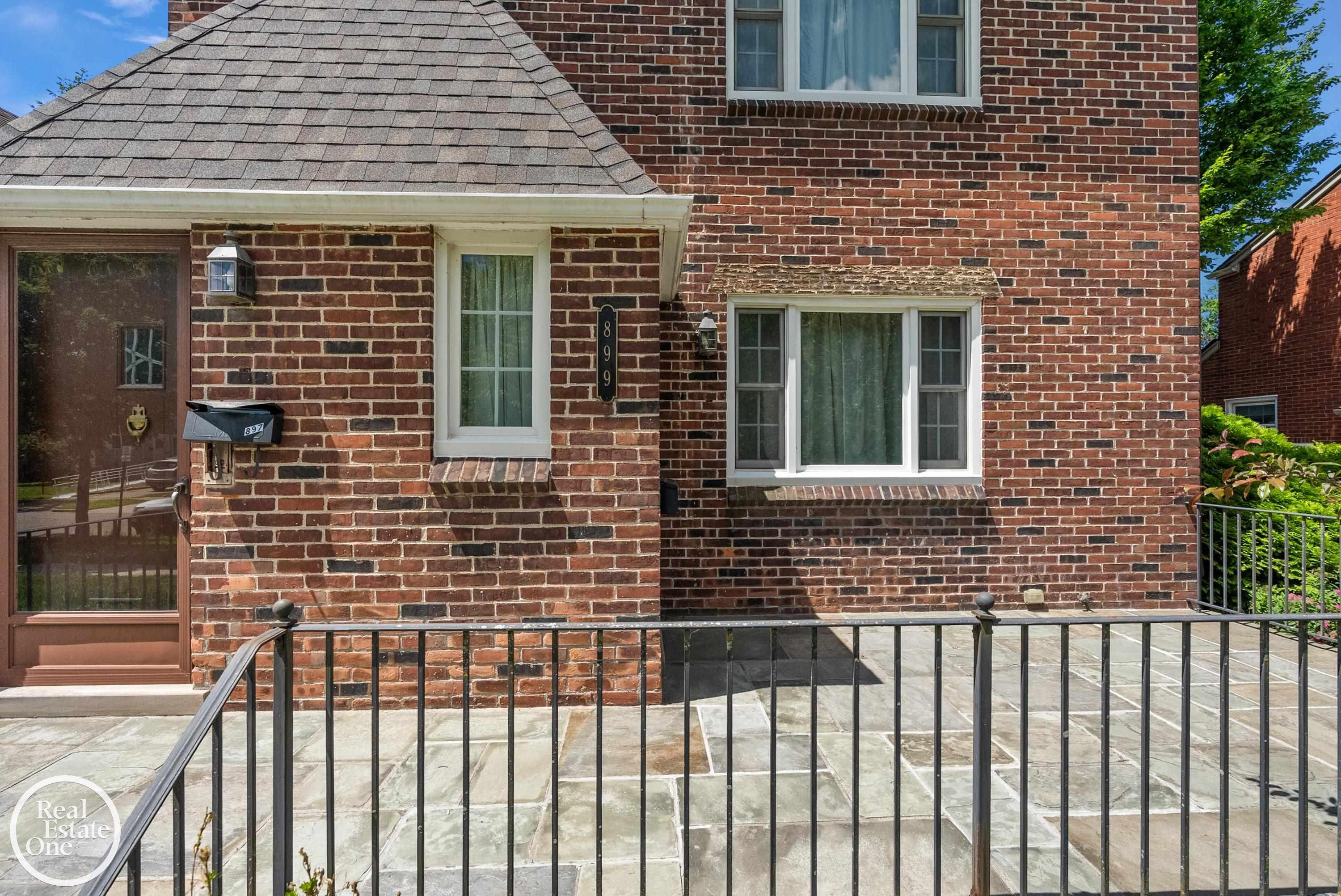 897 Rivard Boulevard, Grosse Pointe, MI 48230 — Photo 5