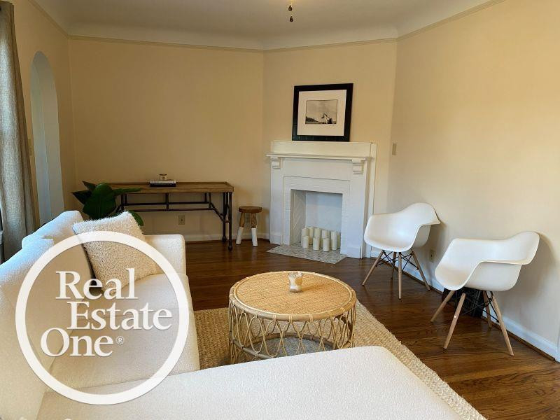 897 Rivard Boulevard, Grosse Pointe, MI 48230 — Photo 15