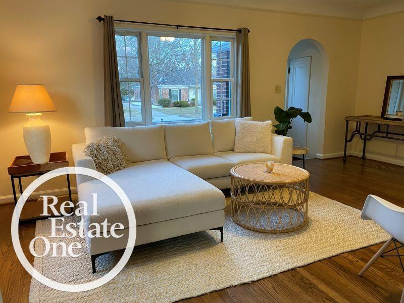897 Rivard Boulevard, Grosse Pointe, MI 48230 — Photo 16