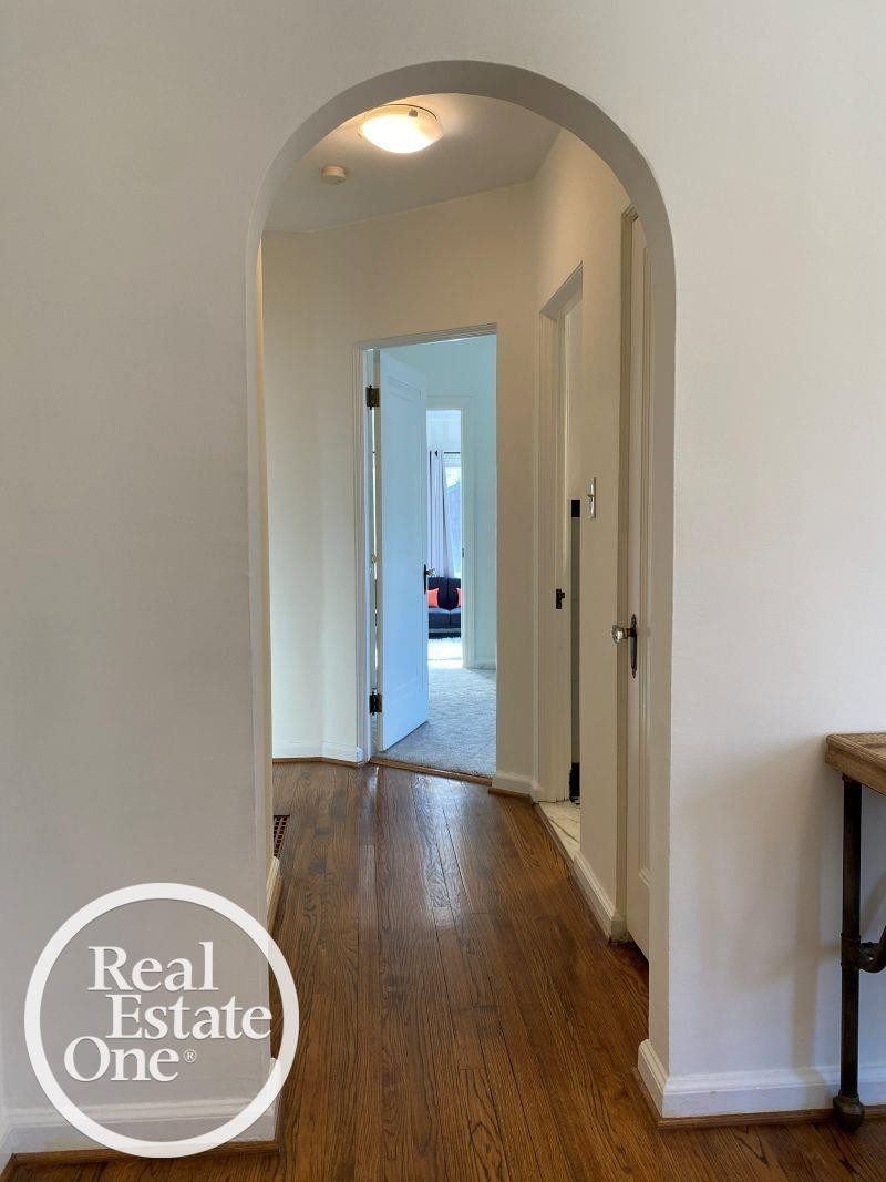 897 Rivard Boulevard, Grosse Pointe, MI 48230 — Photo 23