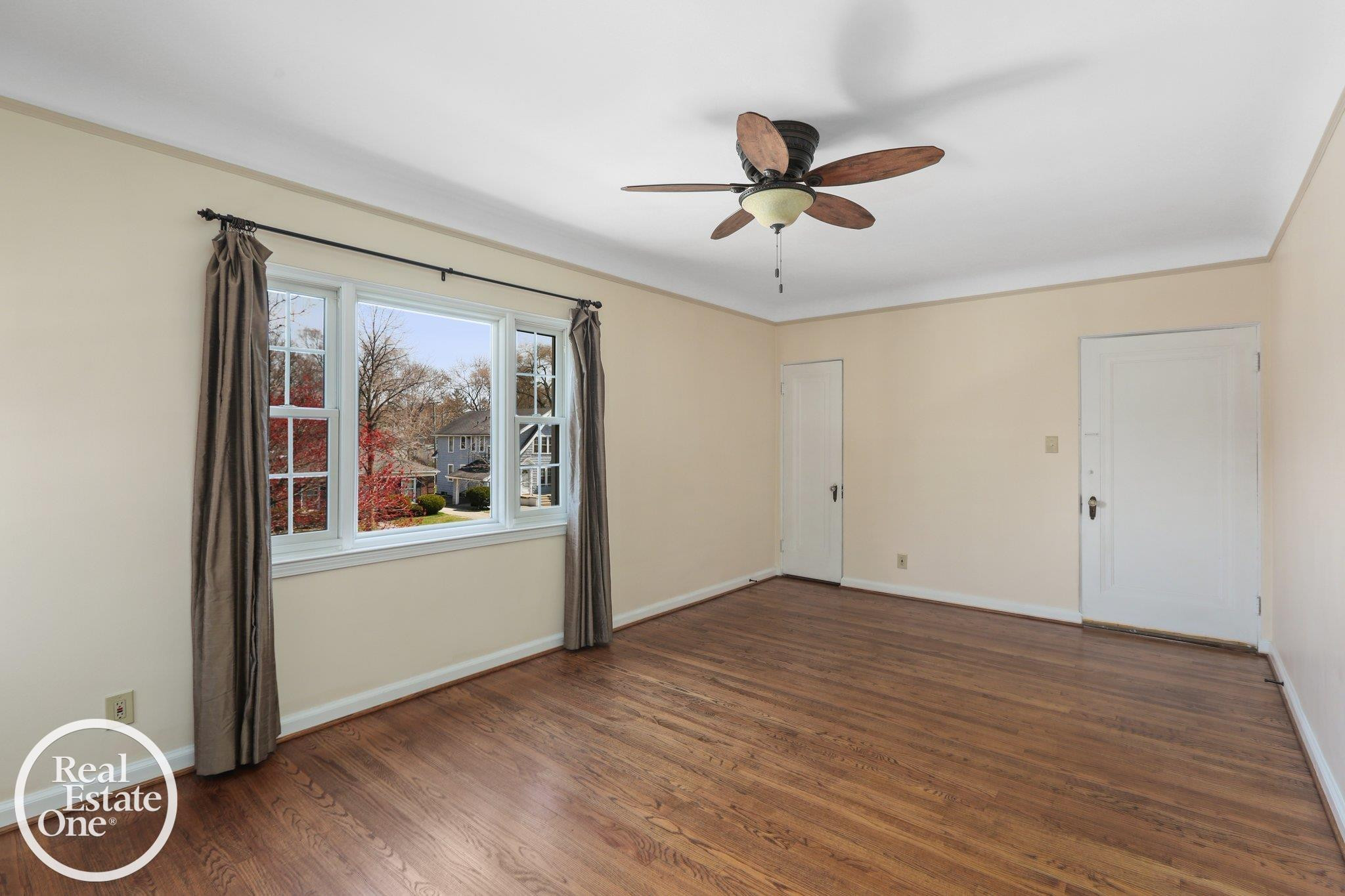 897 Rivard Boulevard, Grosse Pointe, MI 48230 — Photo 28