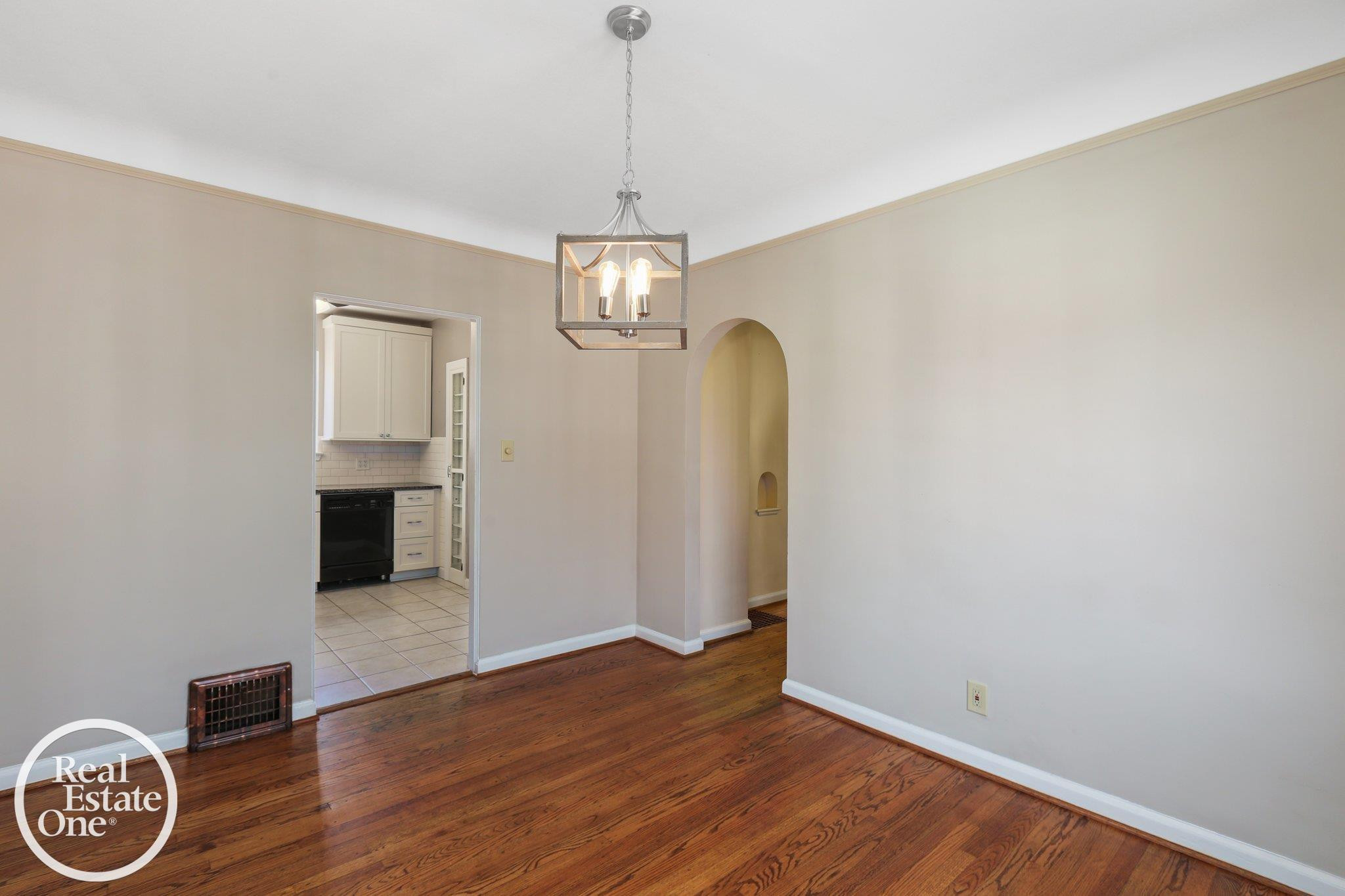 897 Rivard Boulevard, Grosse Pointe, MI 48230 — Photo 32