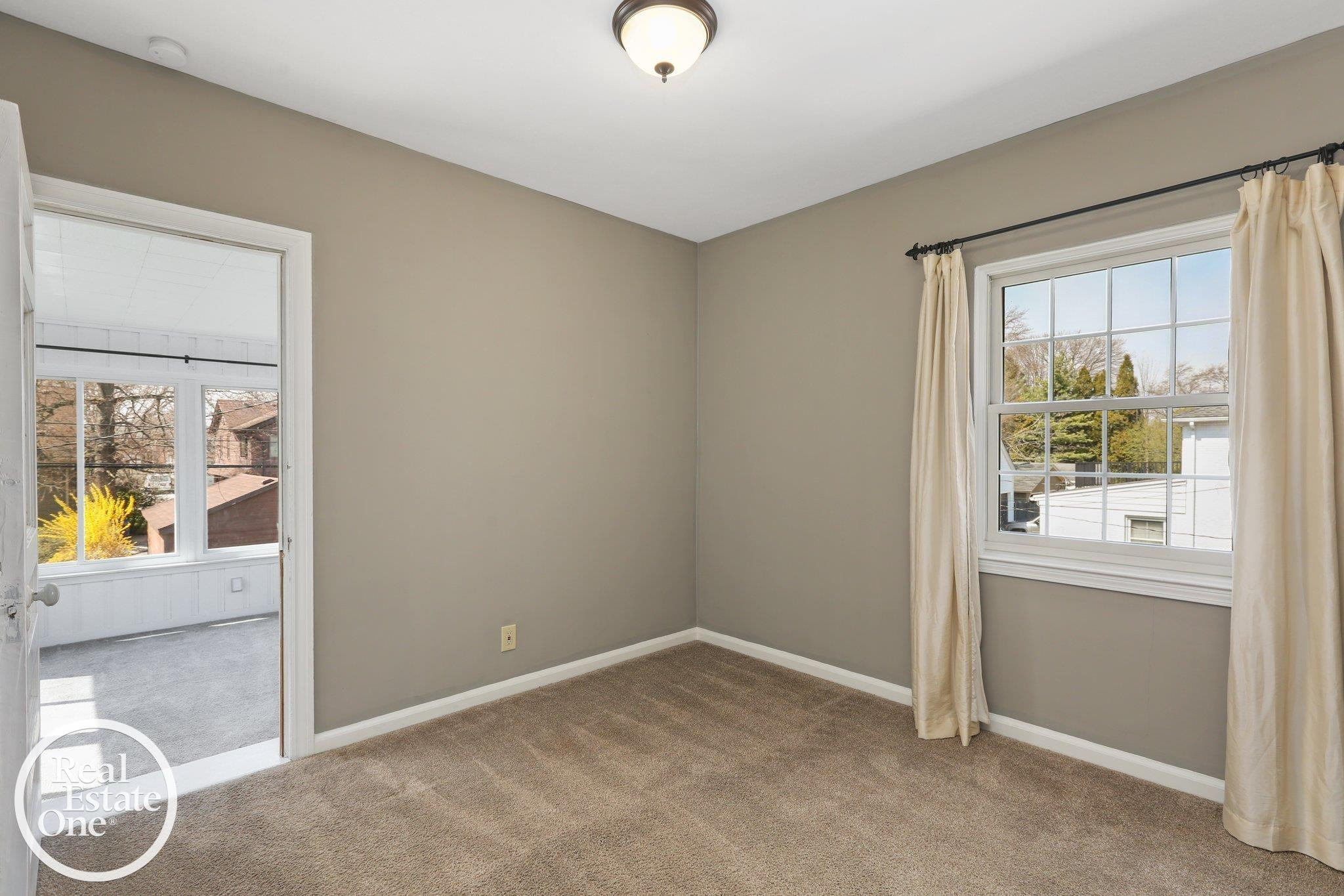 897 Rivard Boulevard, Grosse Pointe, MI 48230 — Photo 36