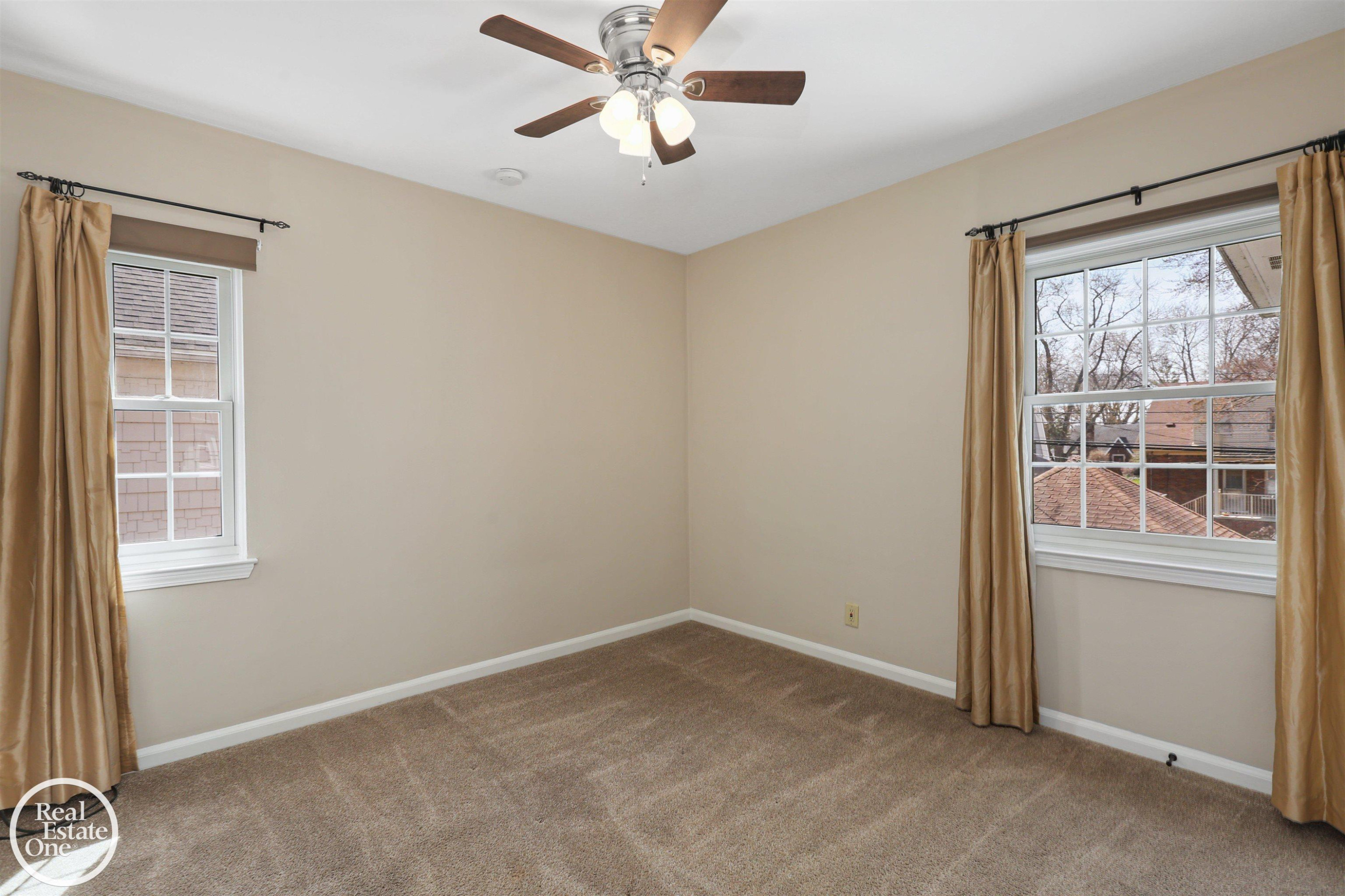 897 Rivard Boulevard, Grosse Pointe, MI 48230 — Photo 37