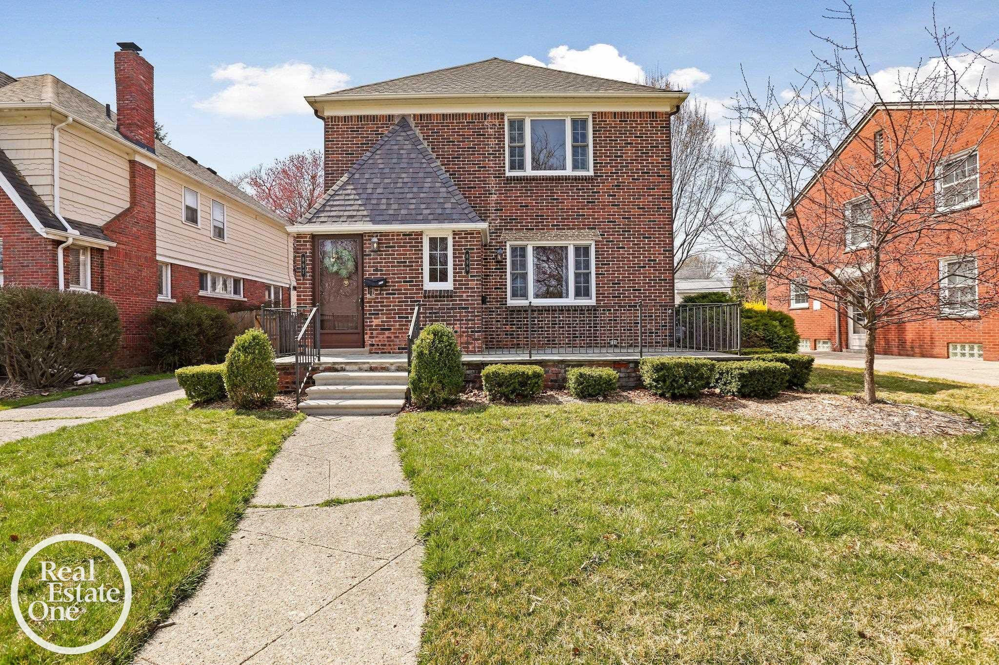 897 Rivard Boulevard, Grosse Pointe, MI 48230 — Photo 42