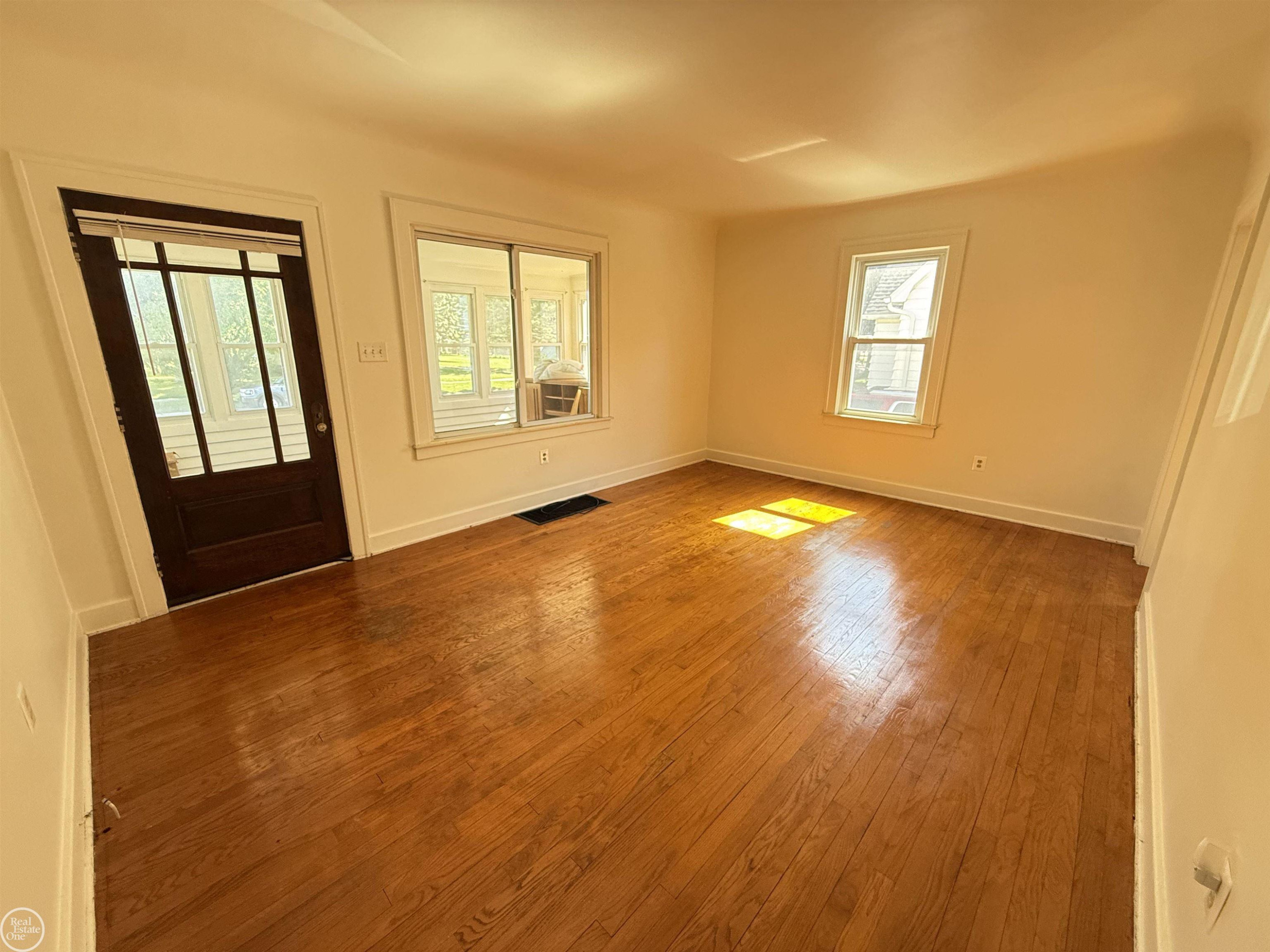 33 High Street, Mount Clemens, MI 48043 — Photo 9