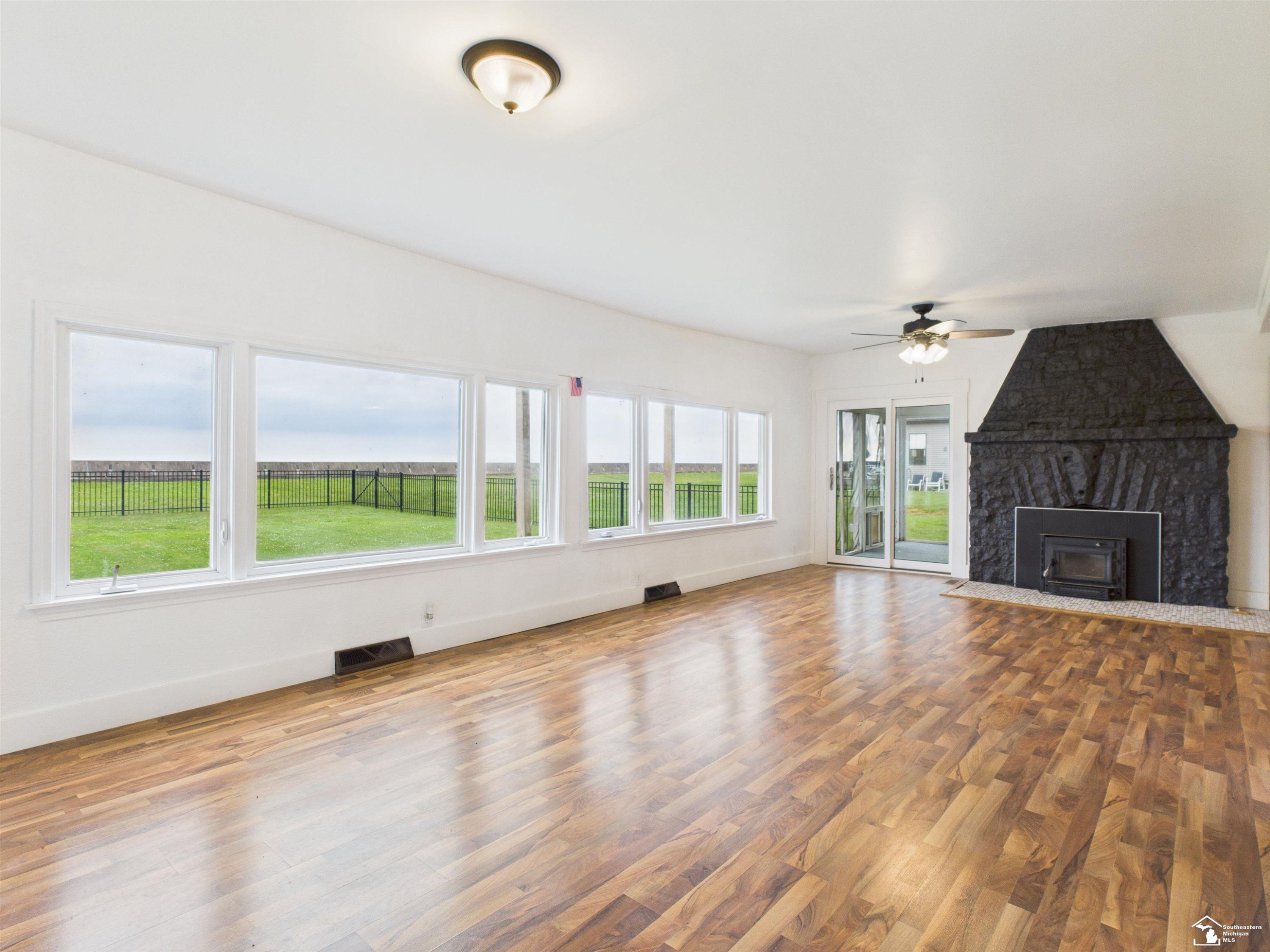 4356 14th Street, Luna Pier, MI 48157 — Photo 9
