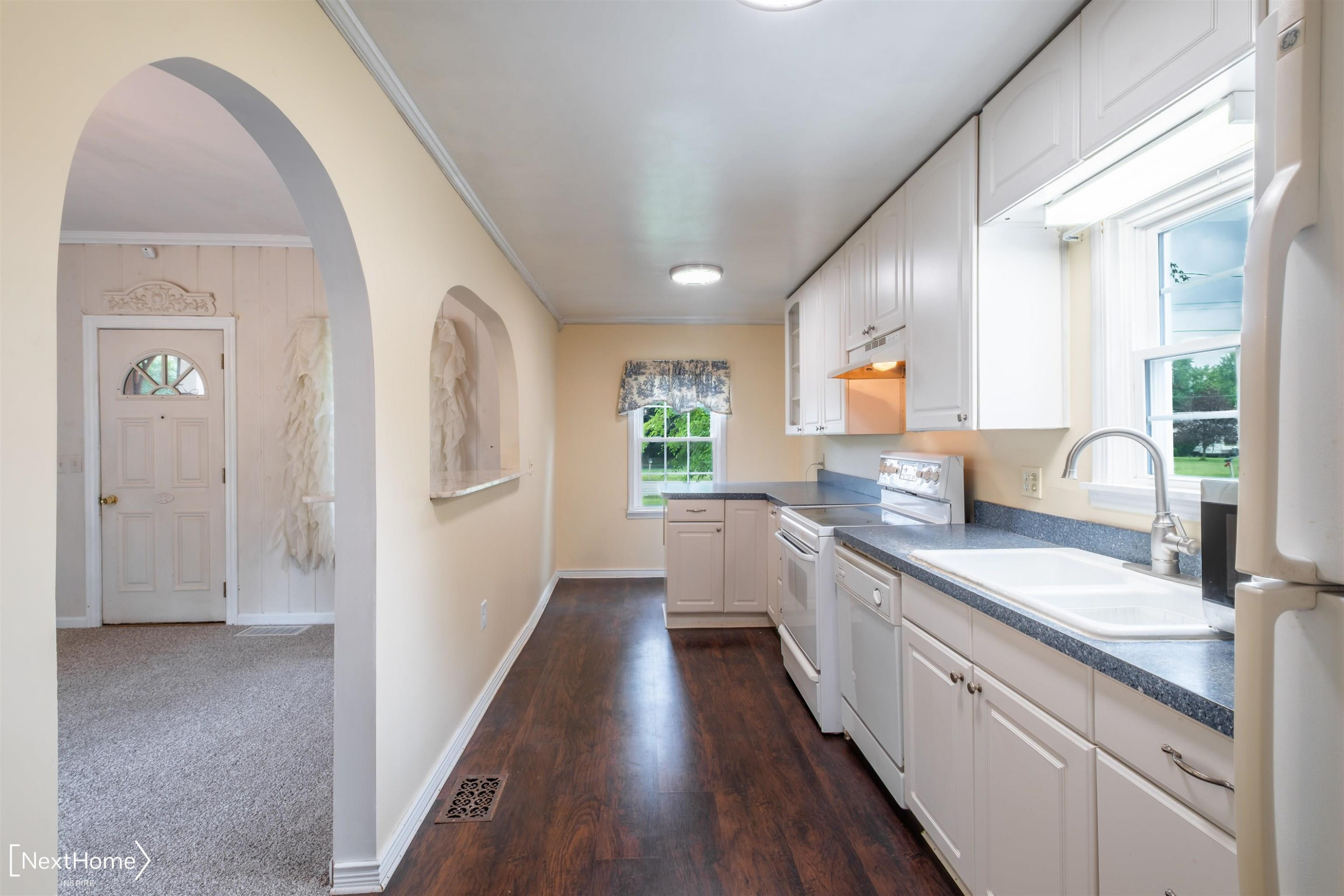 6144 E Atherton Road, Burton, MI 48519 — Photo 5