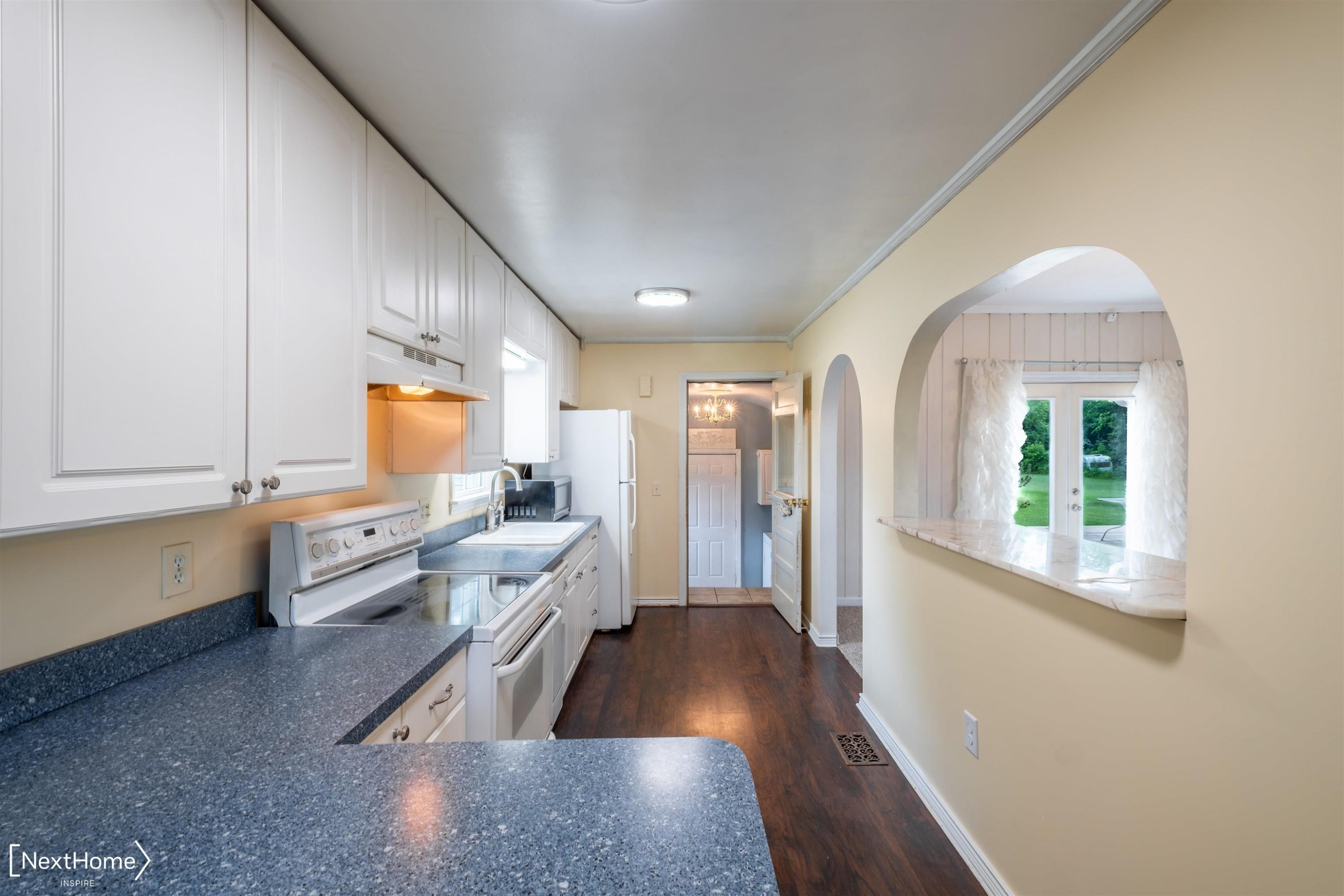 6144 E Atherton Road, Burton, MI 48519 — Photo 6