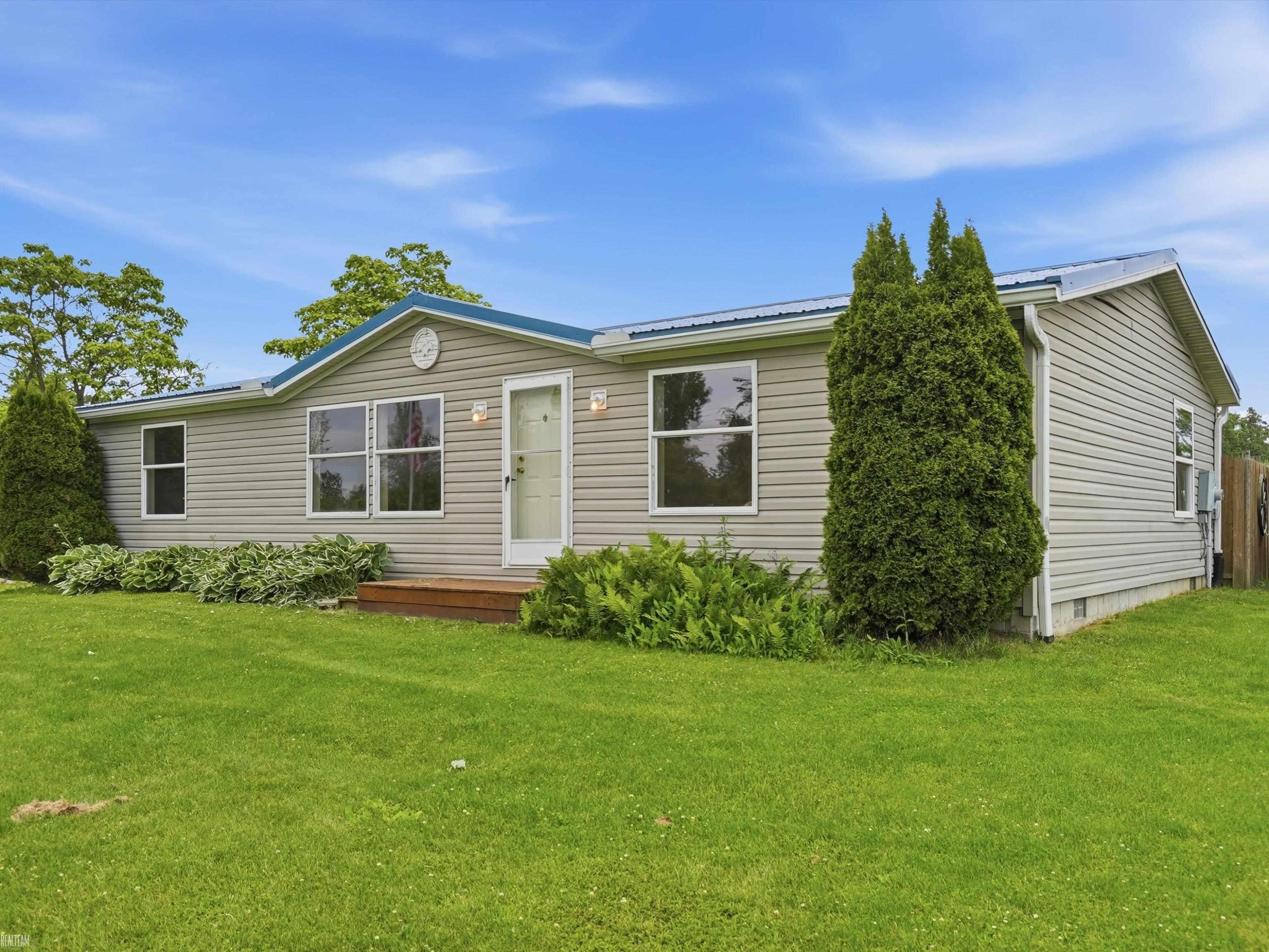 8137 Marquette Road, MI — Photo 2