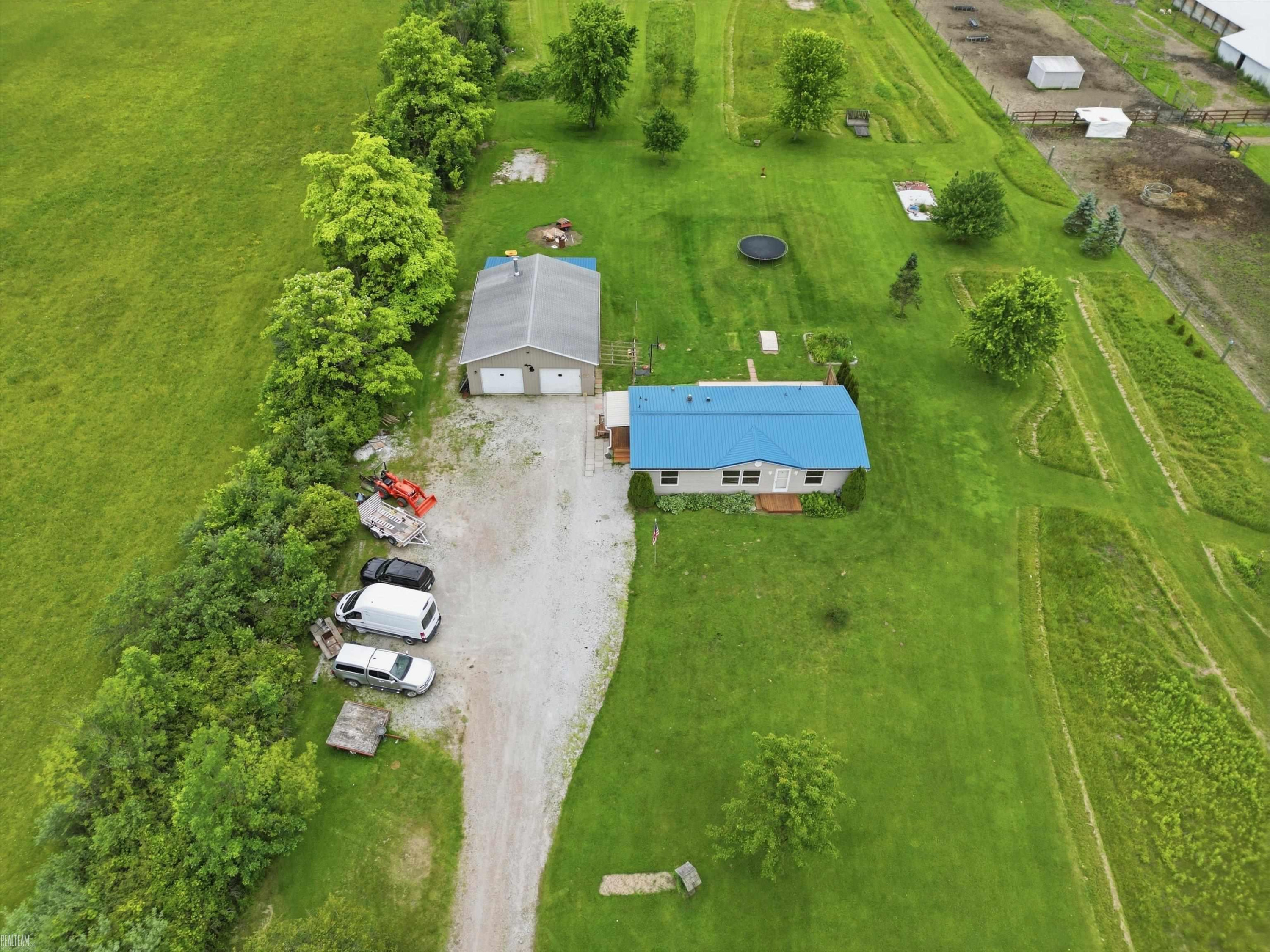 8137 Marquette Road, MI — Photo 3
