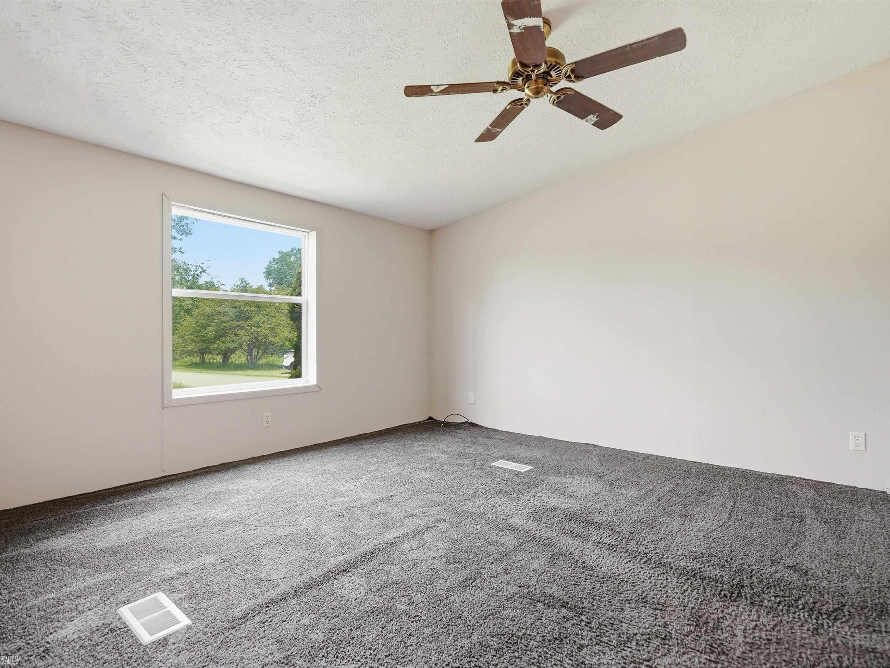 8137 Marquette Road, MI — Photo 5
