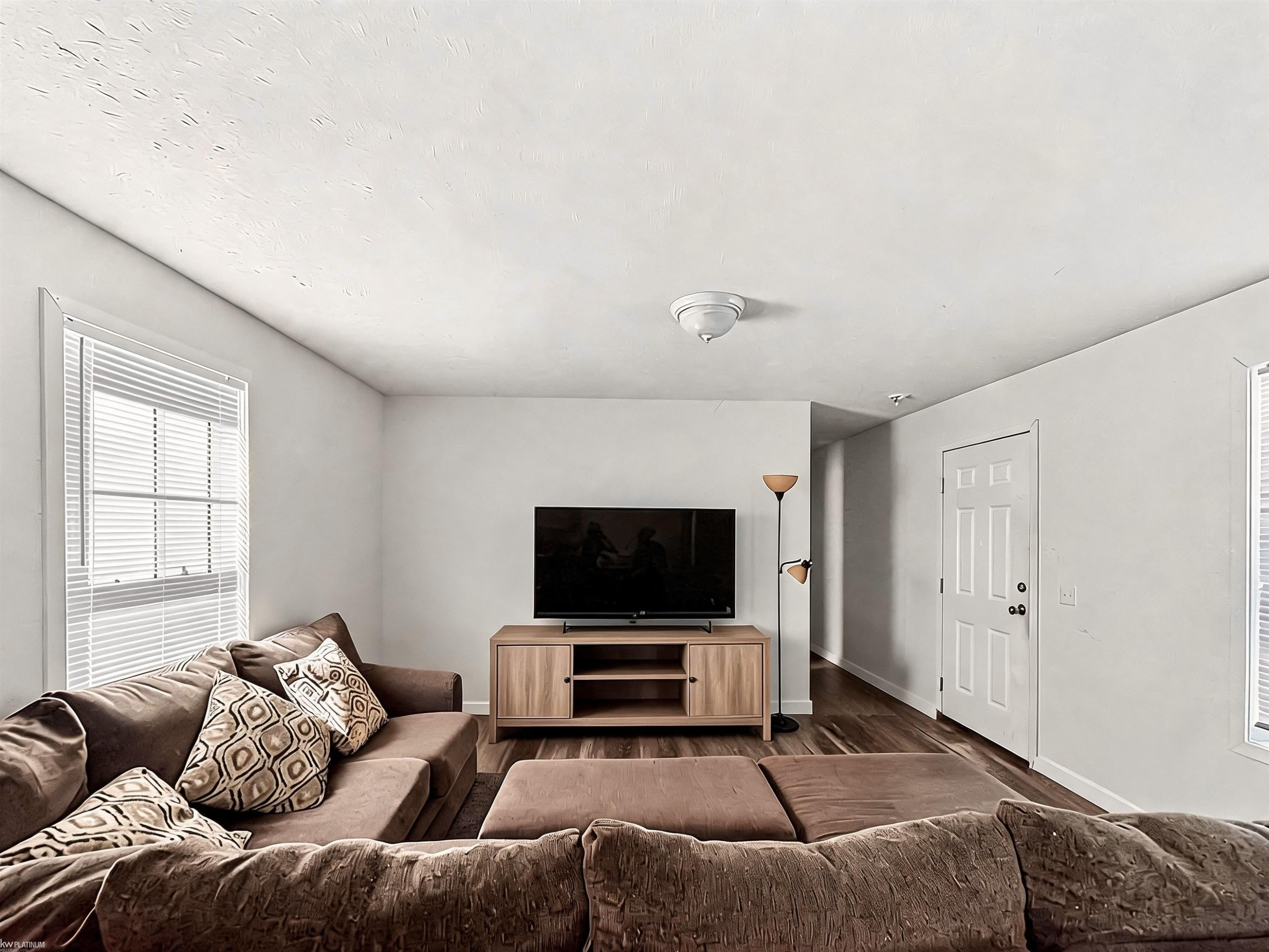 15346 Enchante Drive, Clinton Twp, MI 48038 — Photo 3