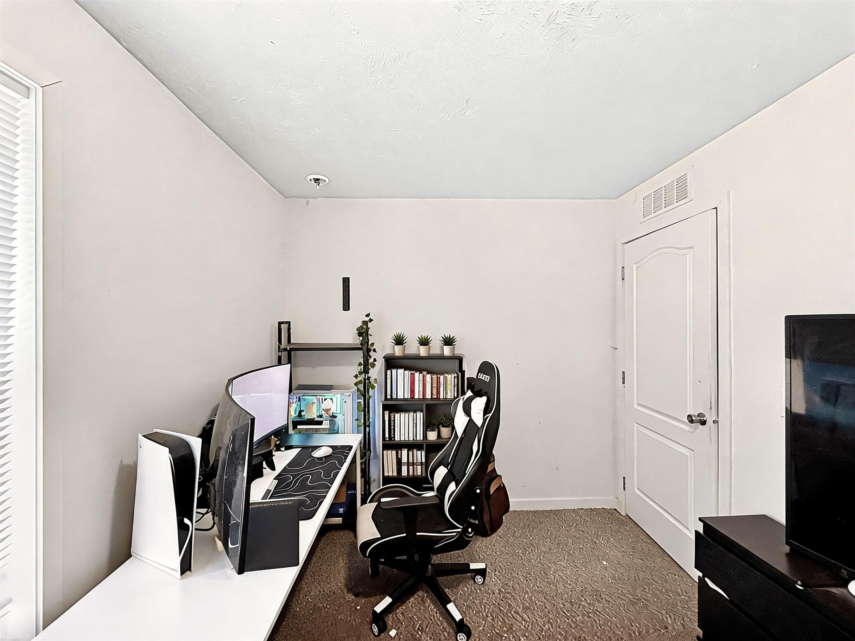 15346 Enchante Drive, Clinton Twp, MI 48038 — Photo 11
