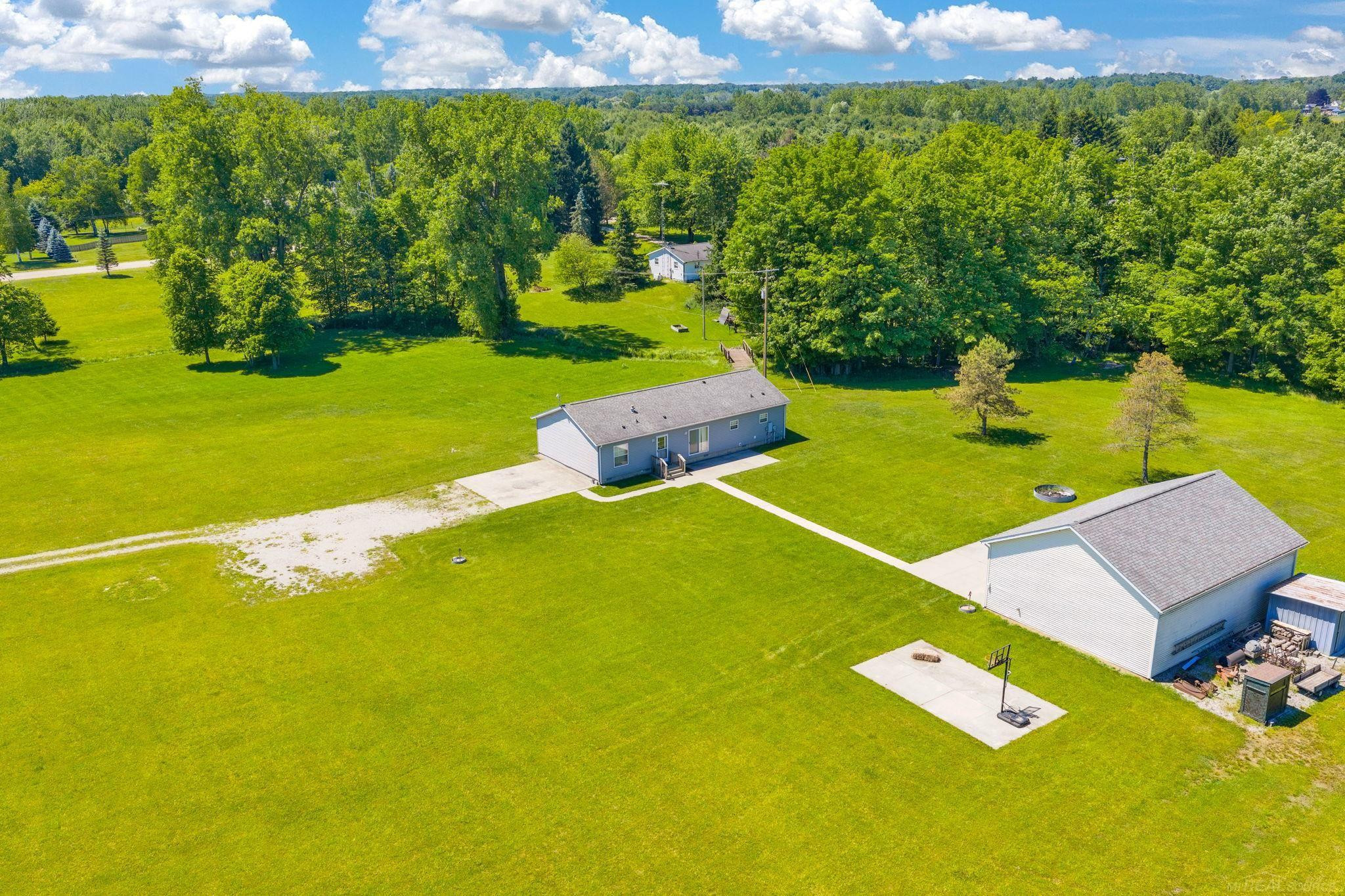 6995 AItken Road, Lexington, MI 48450 — Photo 36
