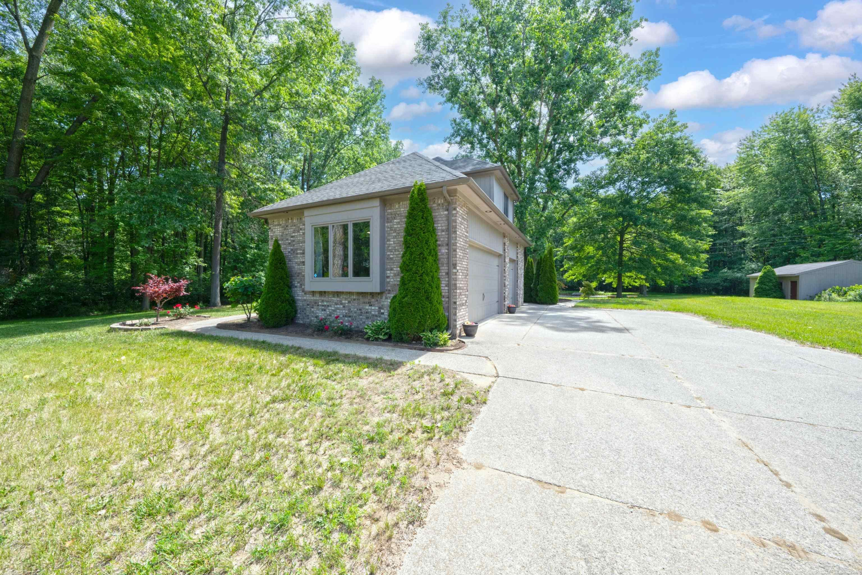 9145 Folkert Road, Algonac, MI 48001 — Photo 4
