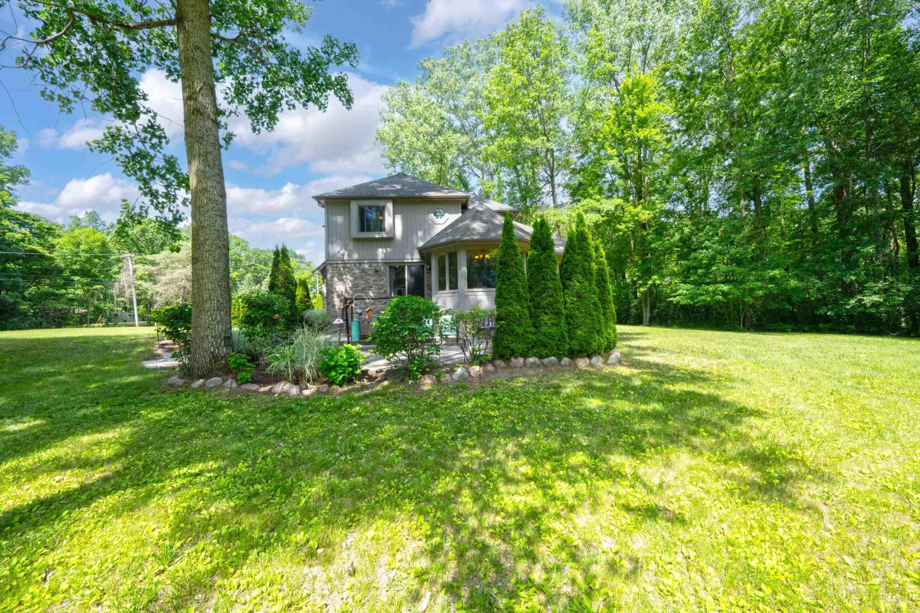 9145 Folkert Road, Algonac, MI 48001 — Photo 8