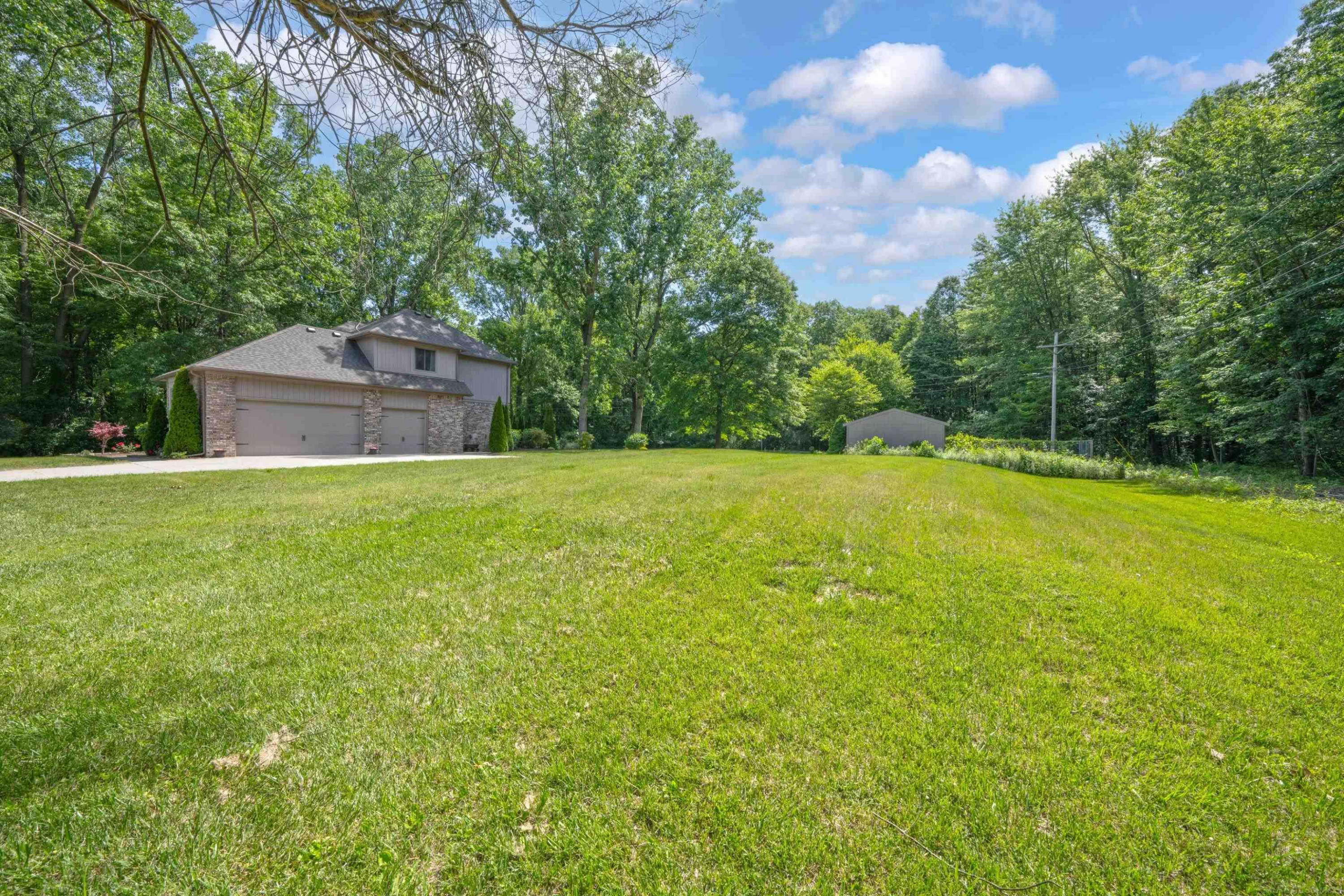 9145 Folkert Road, Algonac, MI 48001 — Photo 10