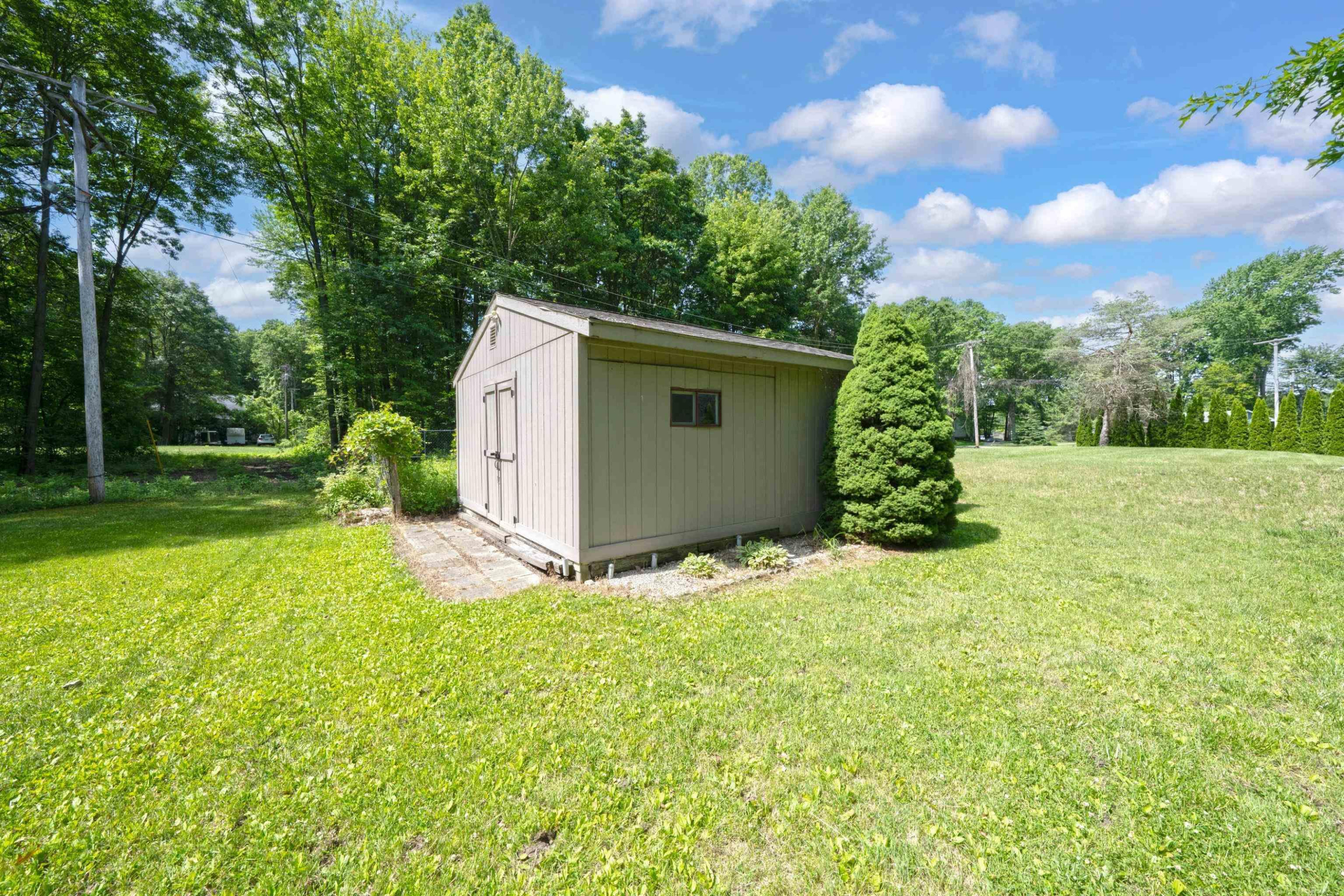 9145 Folkert Road, Algonac, MI 48001 — Photo 14