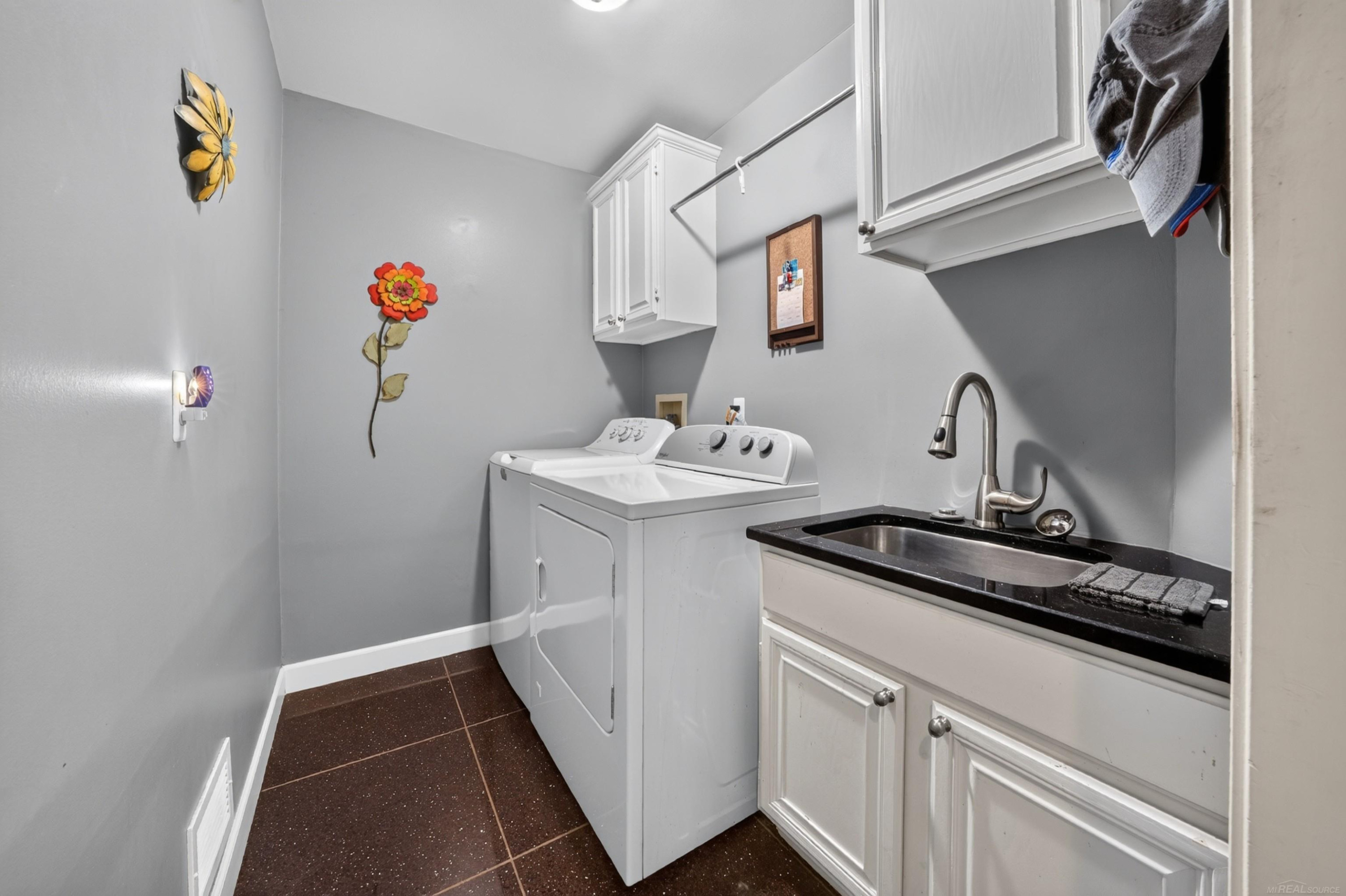 9145 Folkert Road, Algonac, MI 48001 — Photo 46