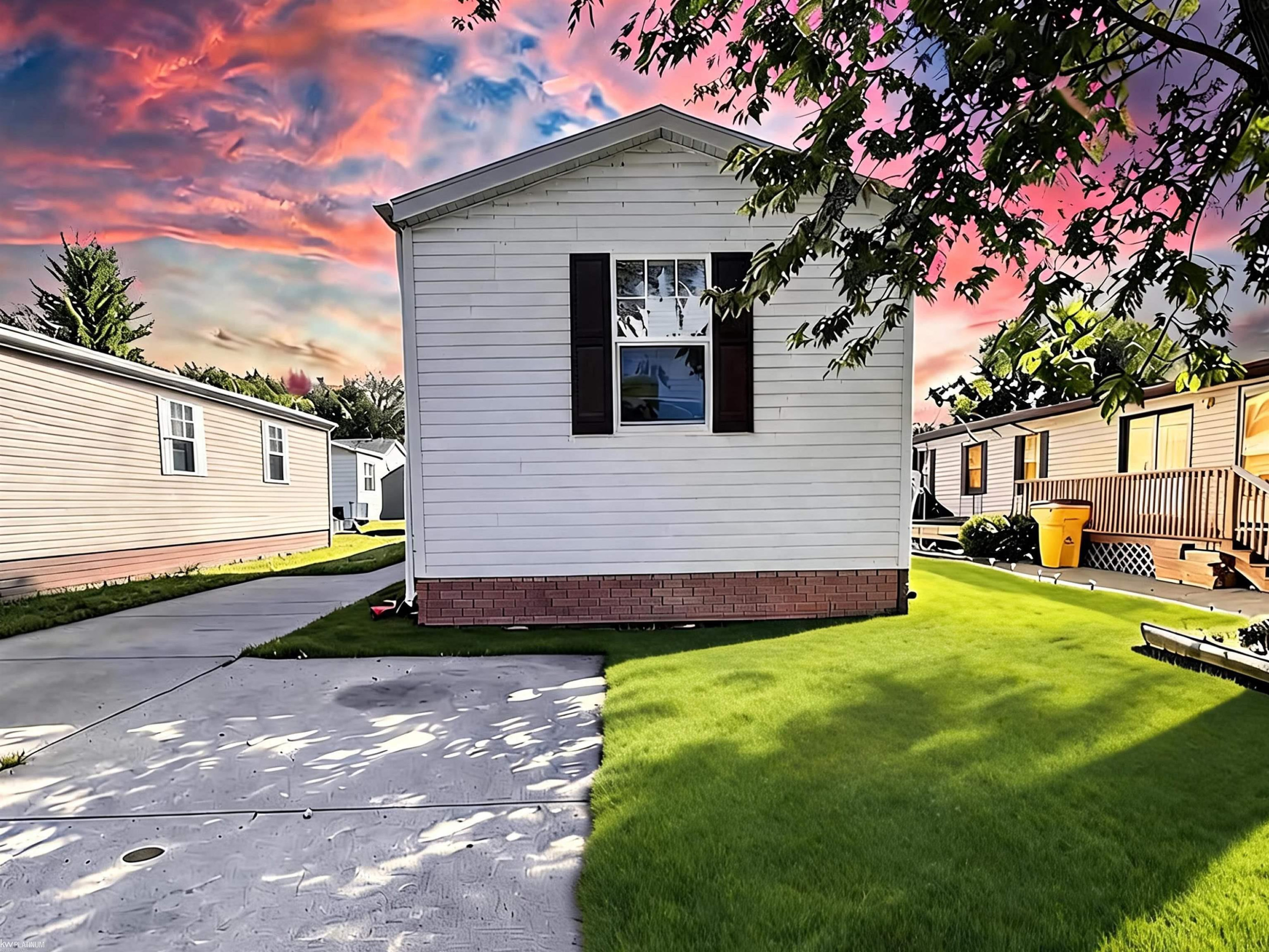 15346 Enchante Drive, Clinton Twp, MI 48038