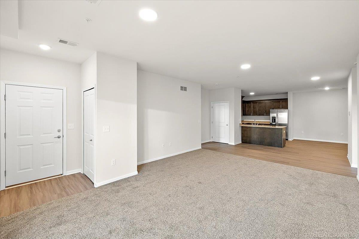 8280 Heywood Circle, Unit 2, Sterling Heights, MI 48312 — Photo 15