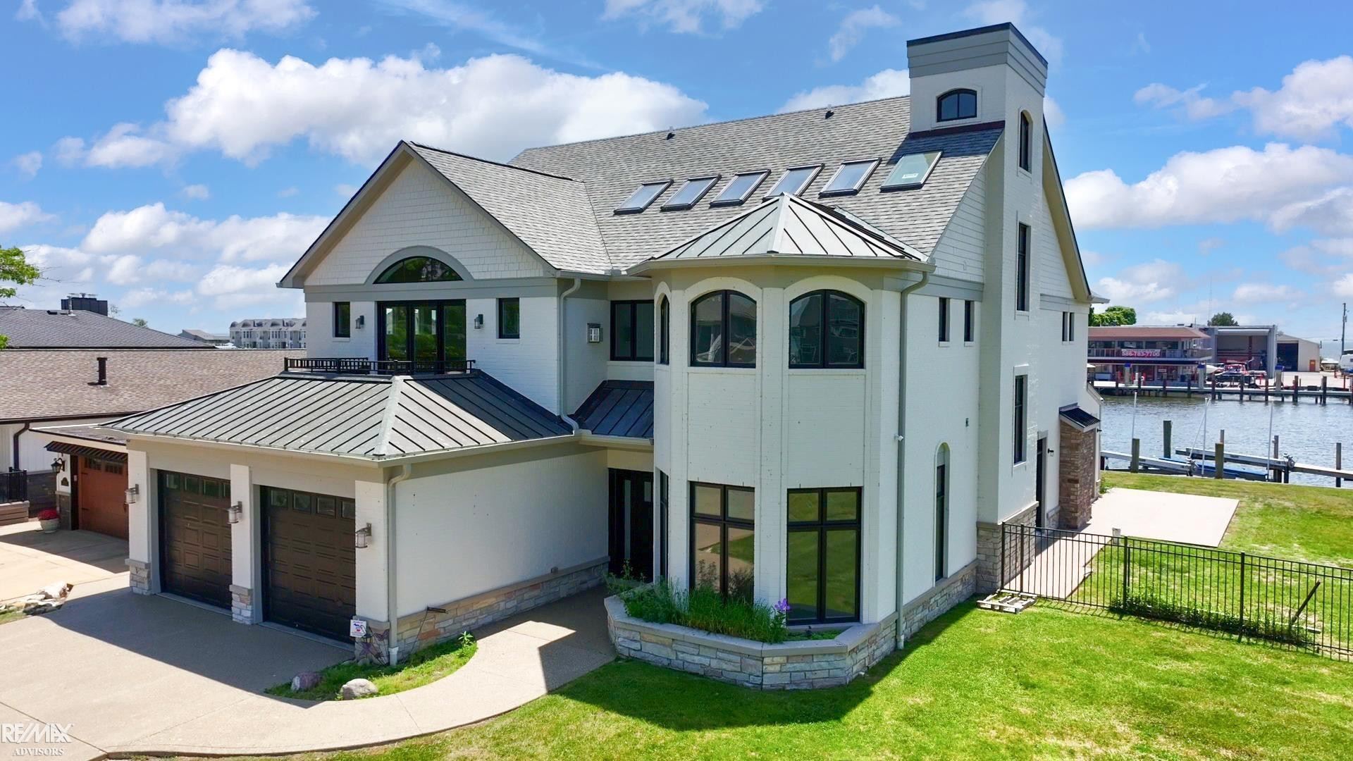 32824 N River Road, MI — Photo 5