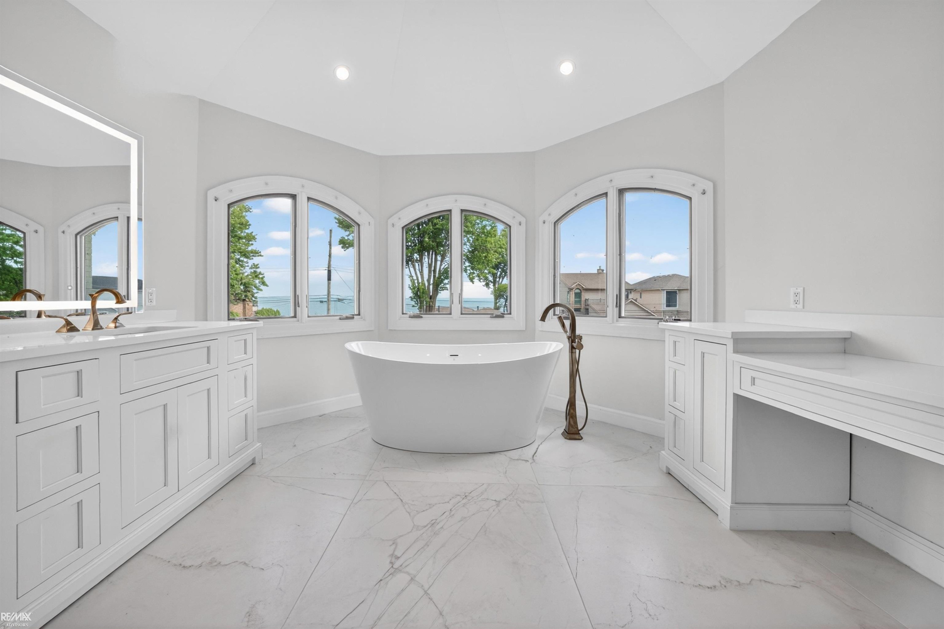 32824 N River Road, MI — Photo 27