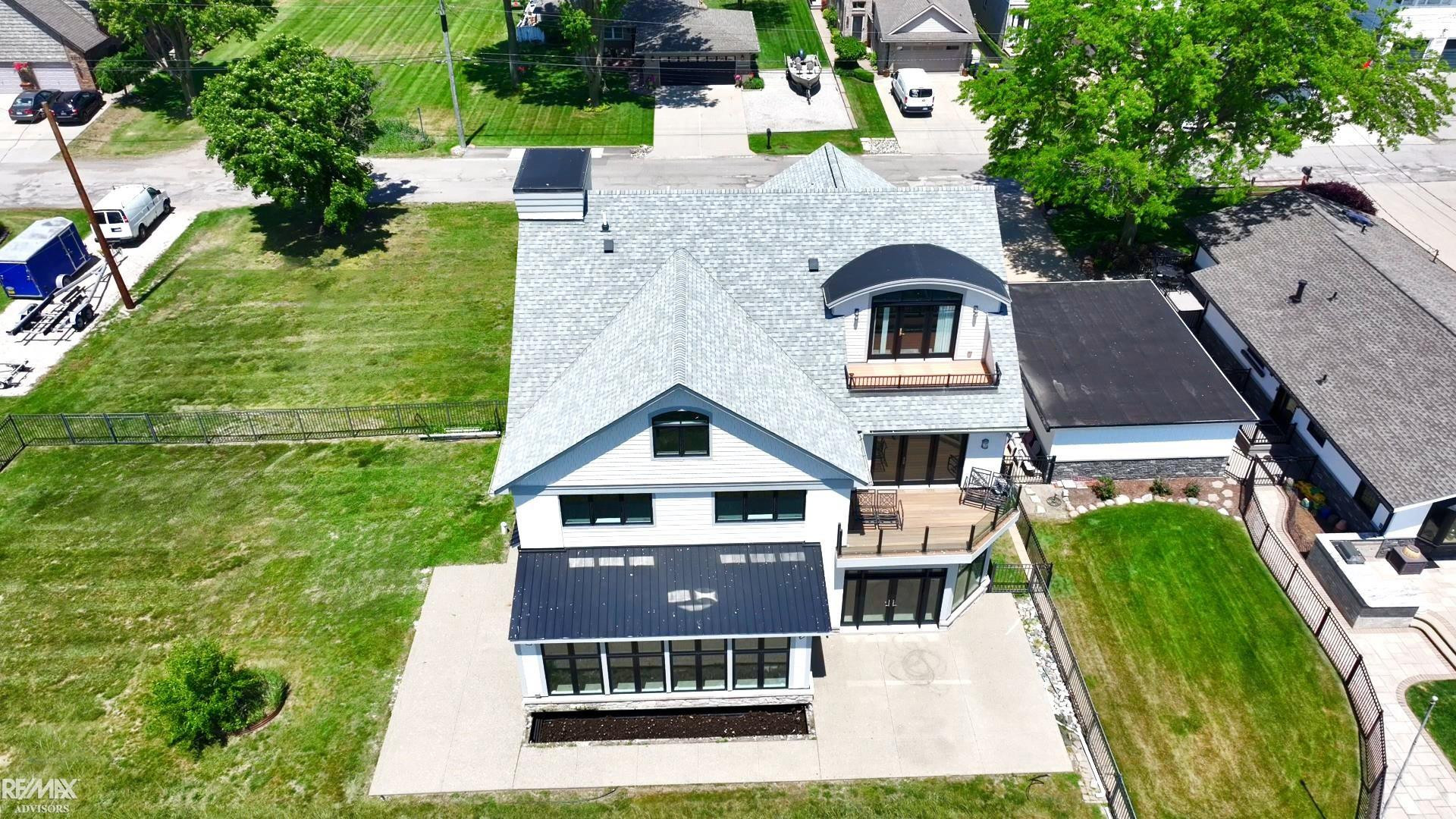 32824 N River Road, MI — Photo 47