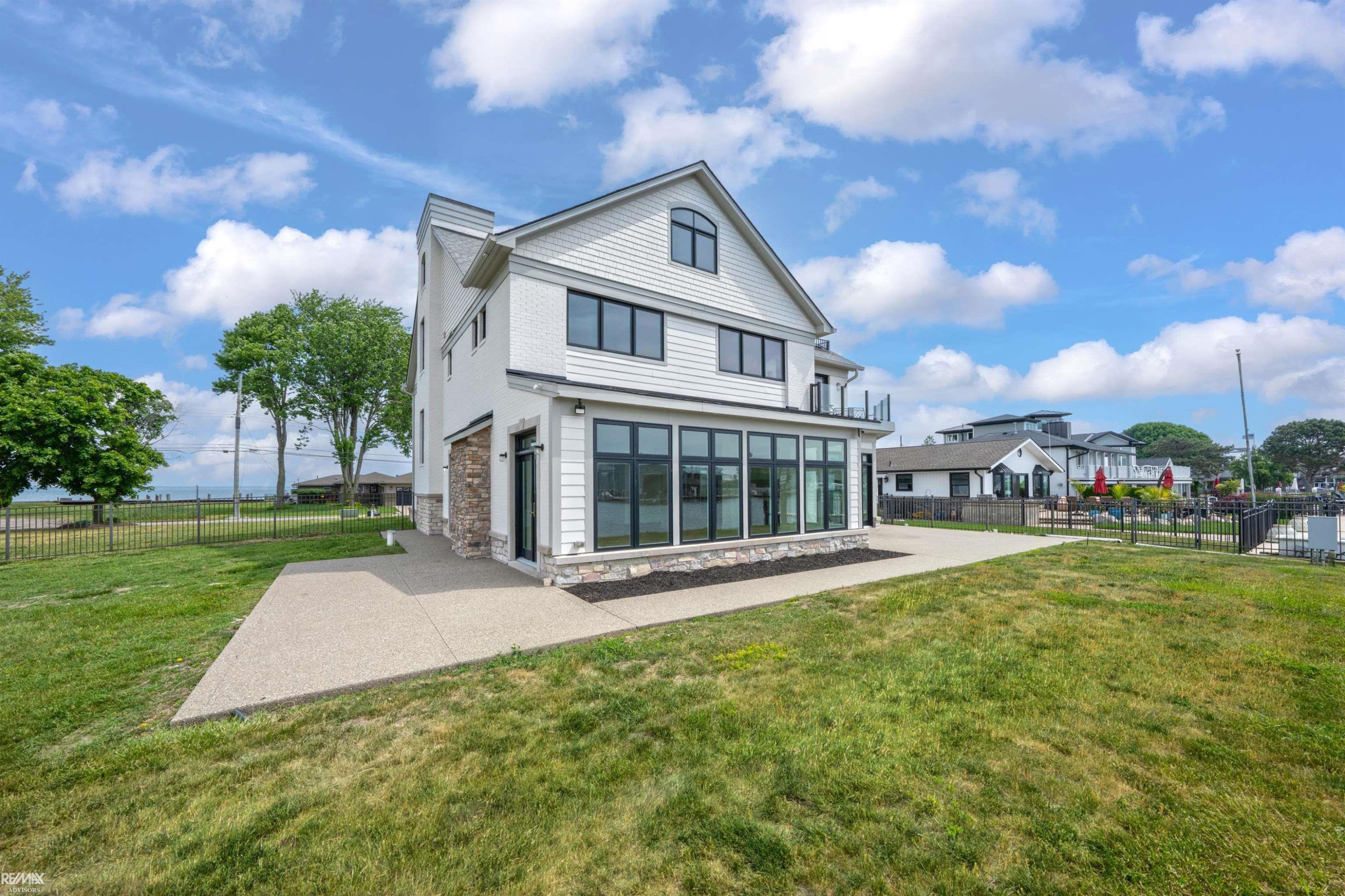 32824 N River Road, MI — Photo 51