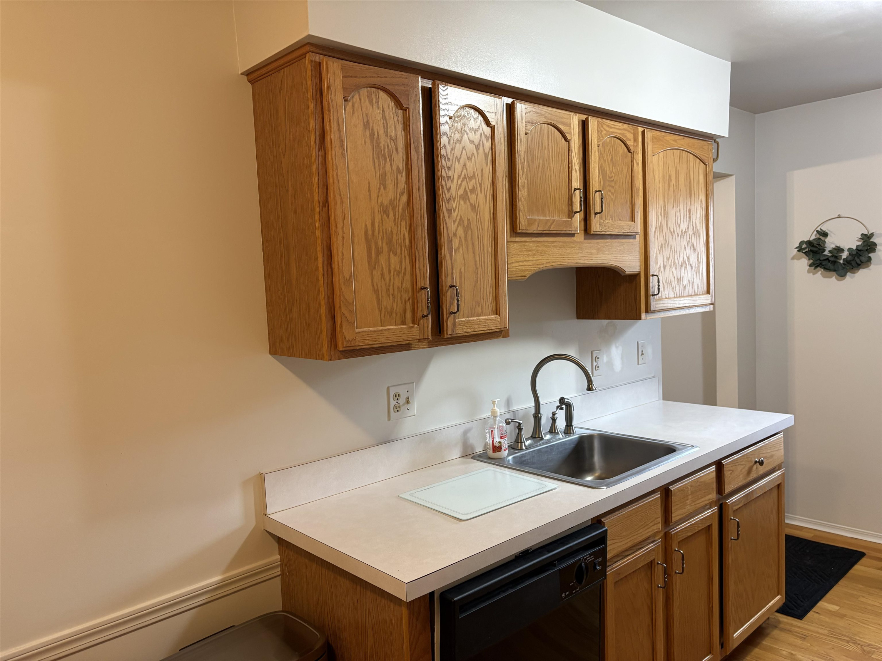 5288 Vineyard Lane, Flushing, MI 48433 — Photo 8