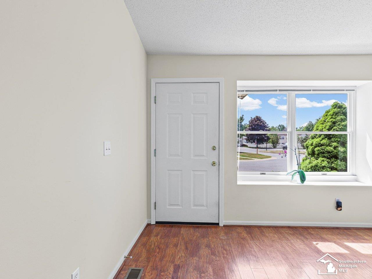 729 Clark Street, 18, Tecumseh, MI 49286 — Photo 5