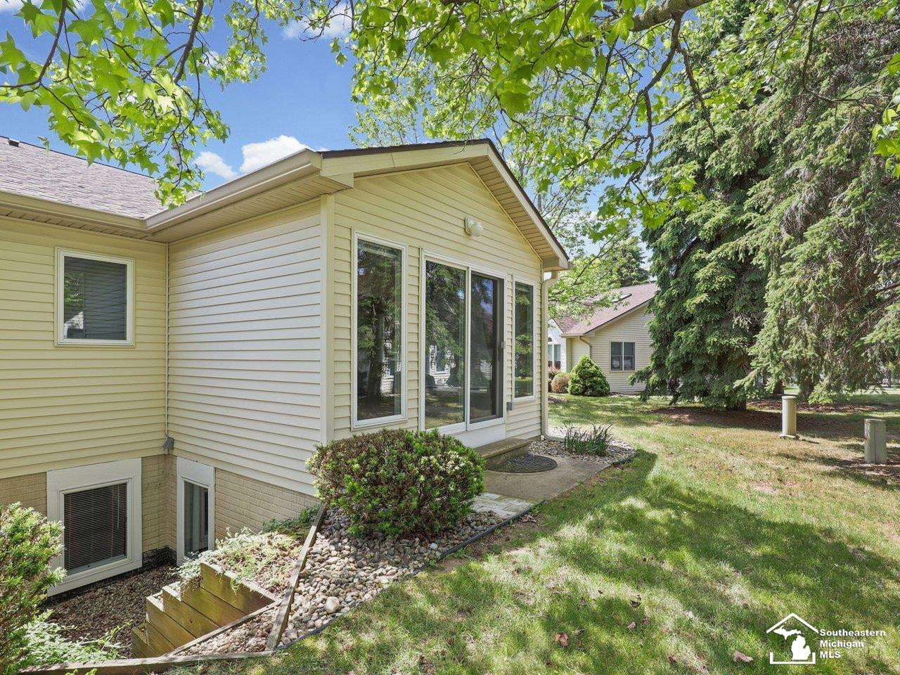 729 Clark Street, 18, Tecumseh, MI 49286 — Photo 48