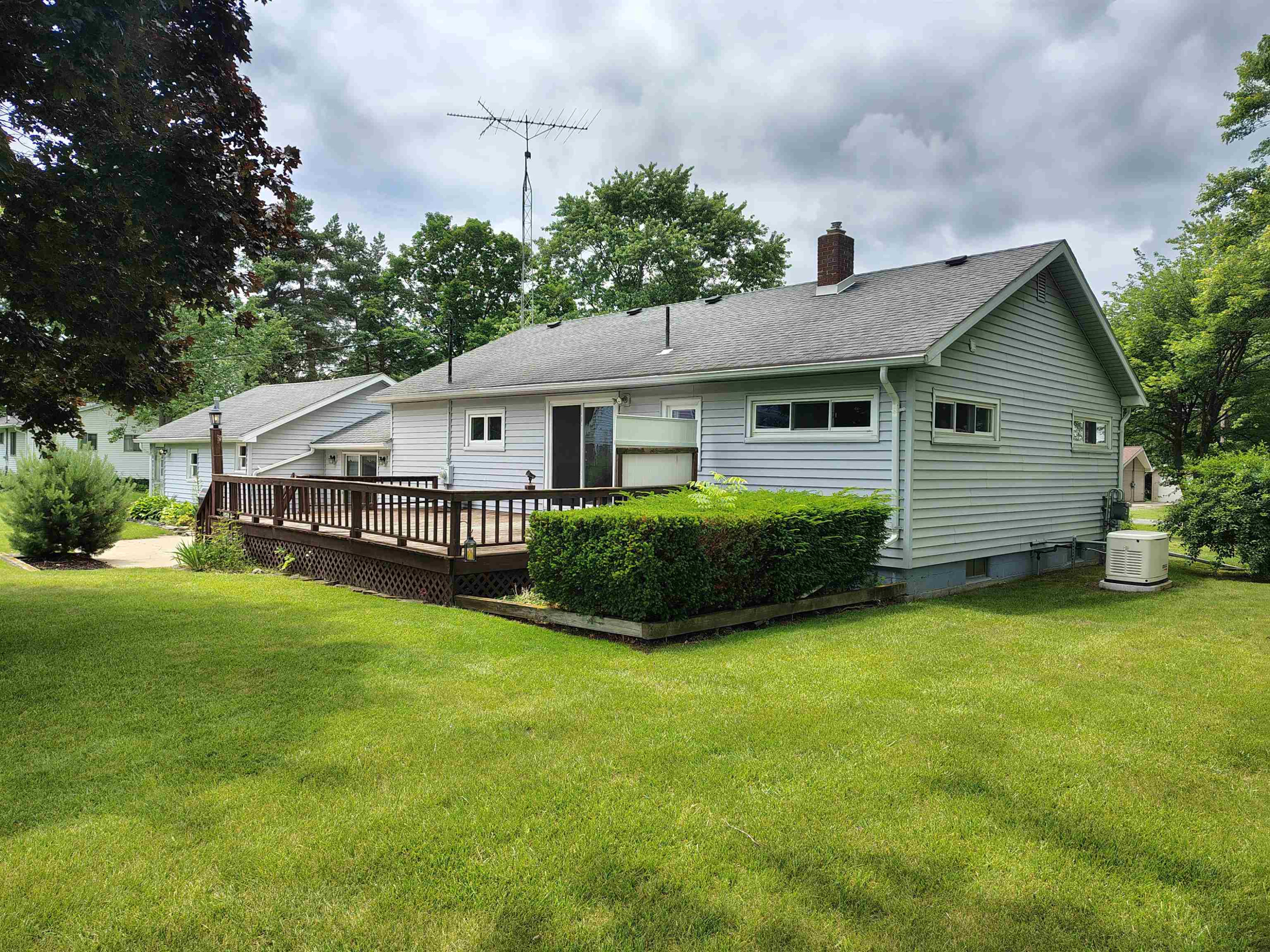 905 Dexter Drive, MI 48449 — Photo 4