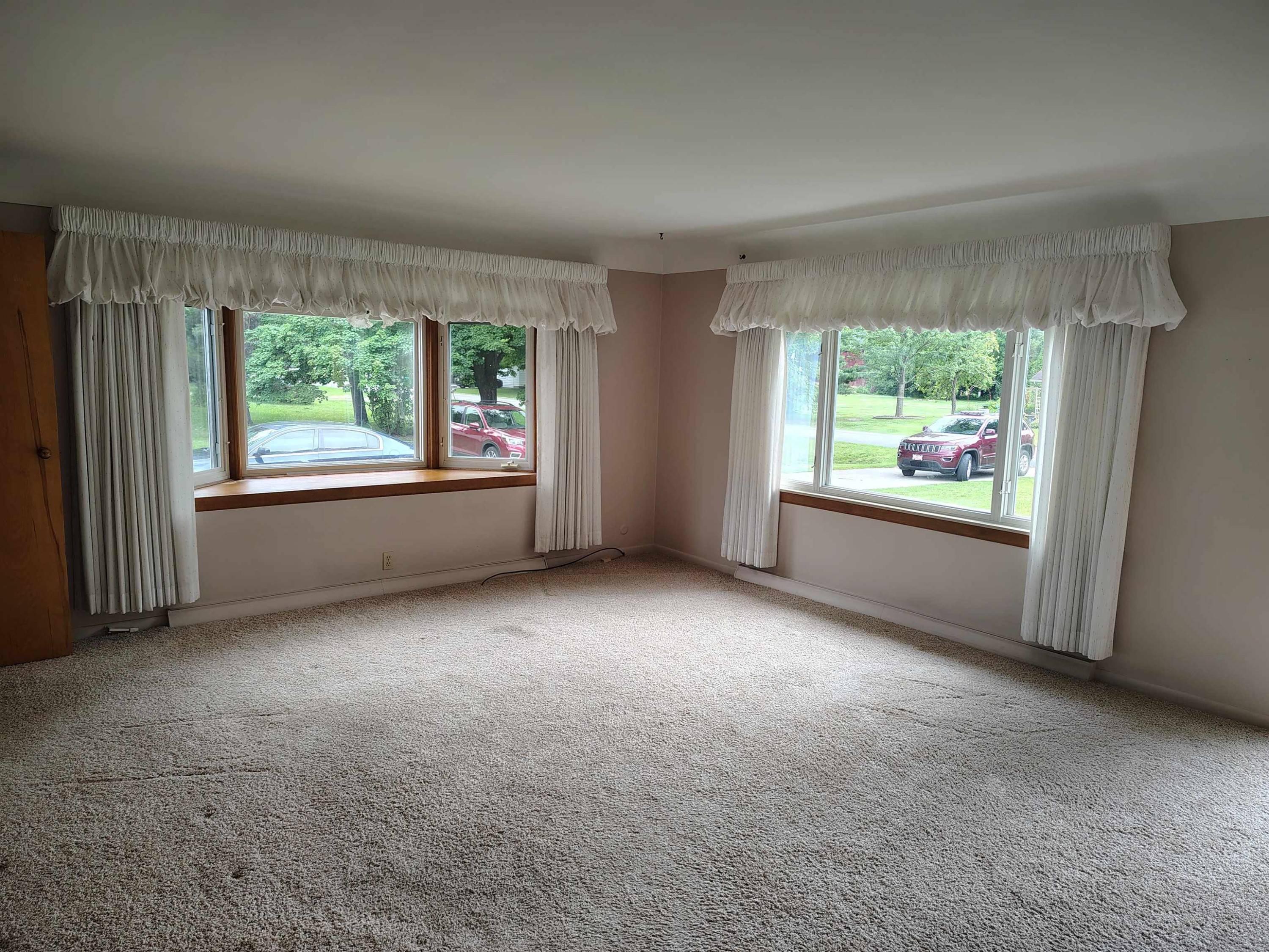 905 Dexter Drive, MI 48449 — Photo 10