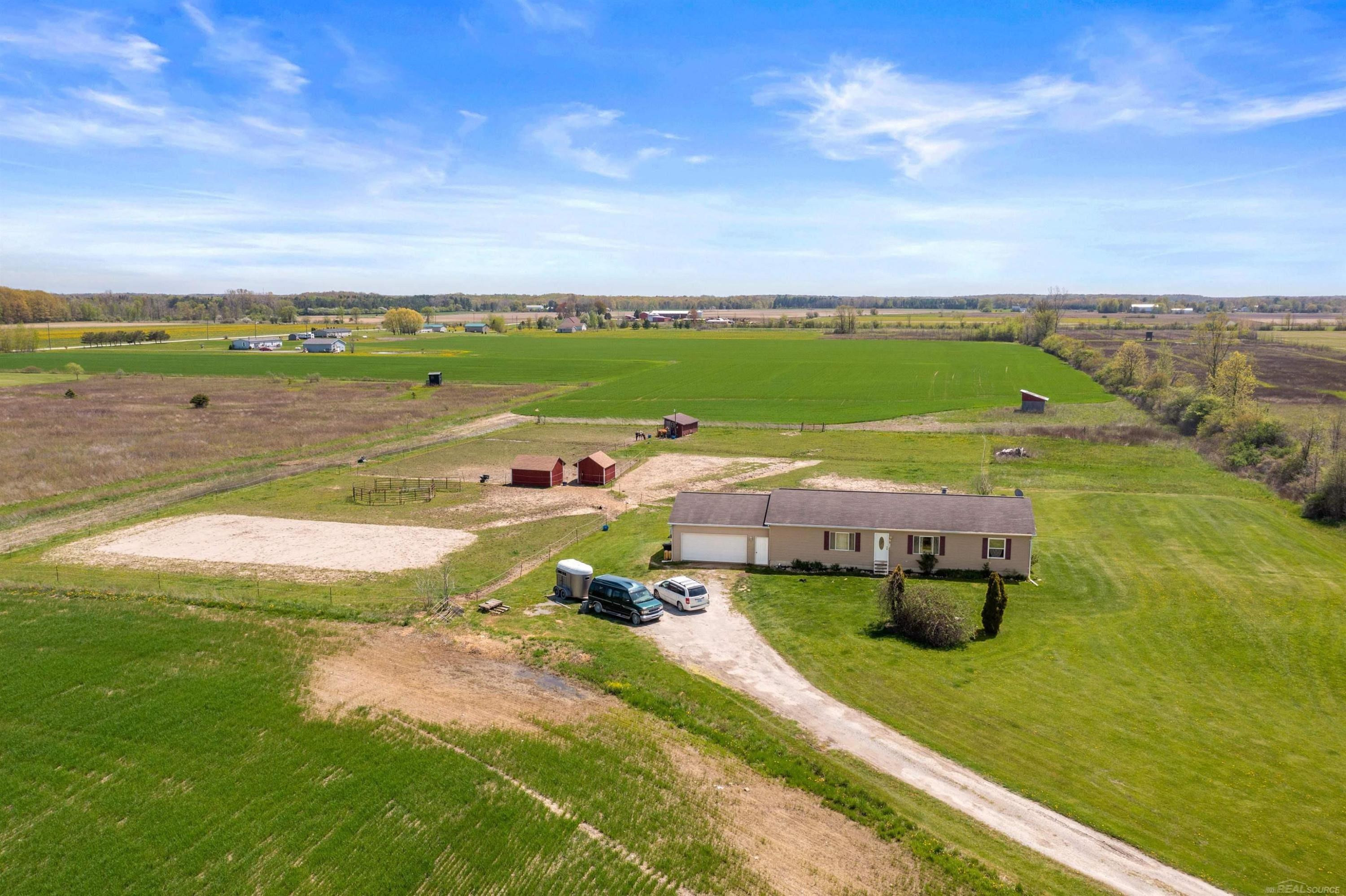 7613 Fisher Road, Avoca, MI 48006 — Photo 5